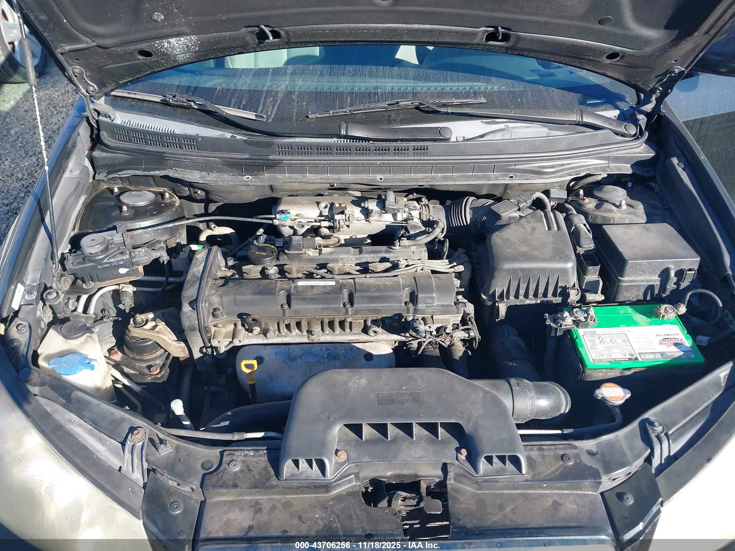HYUNDAI ELANTRA image 10