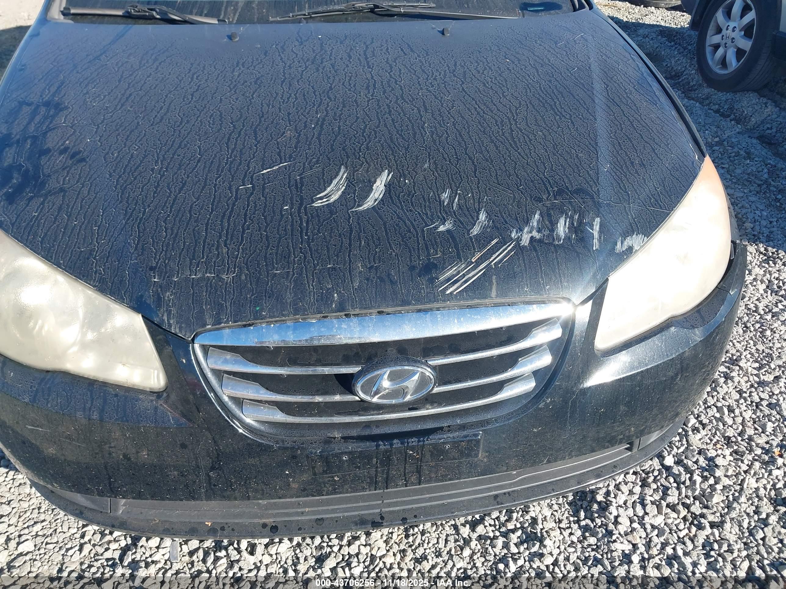 HYUNDAI ELANTRA image 6
