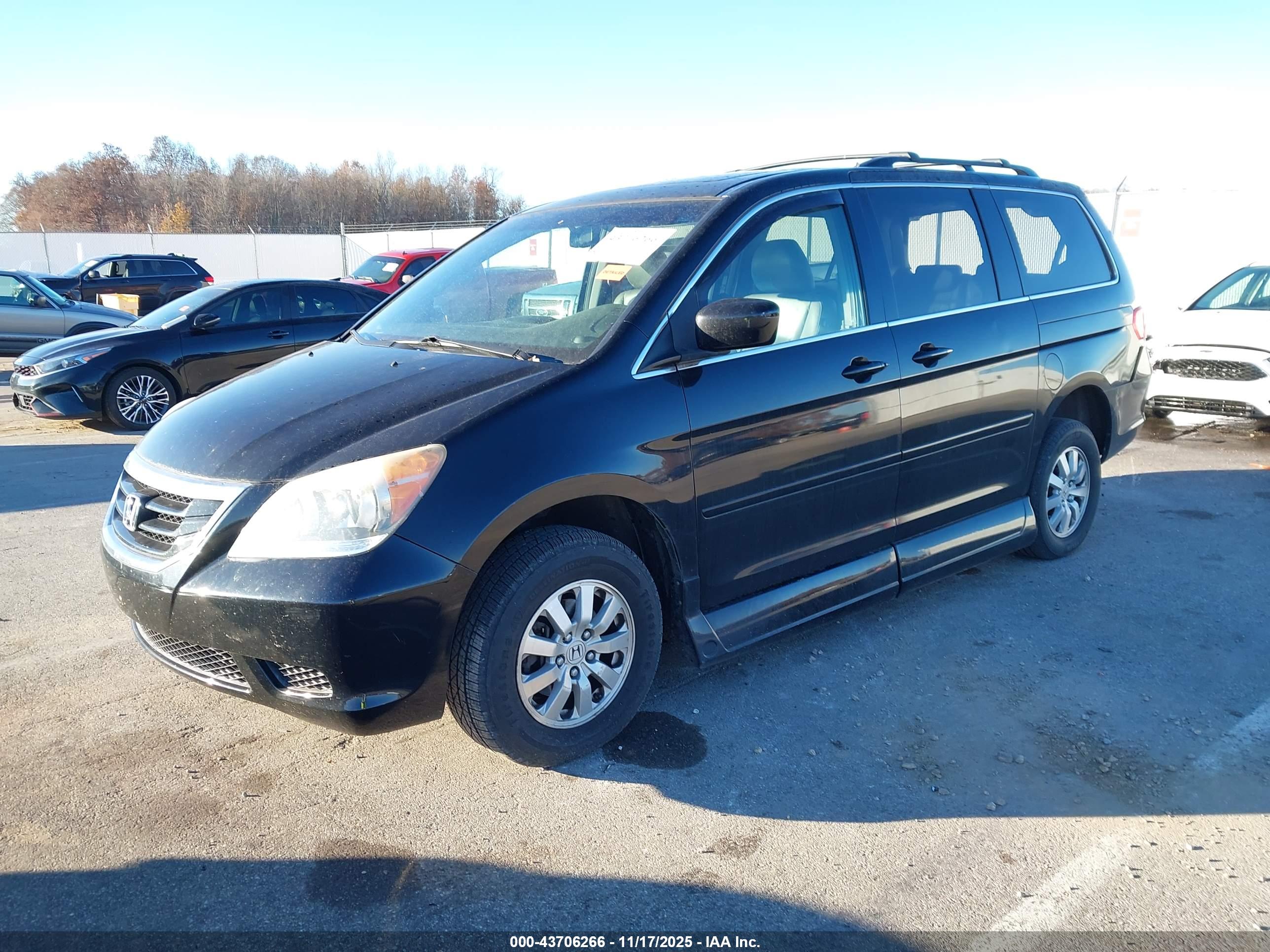 HONDA ODYSSEY image 2