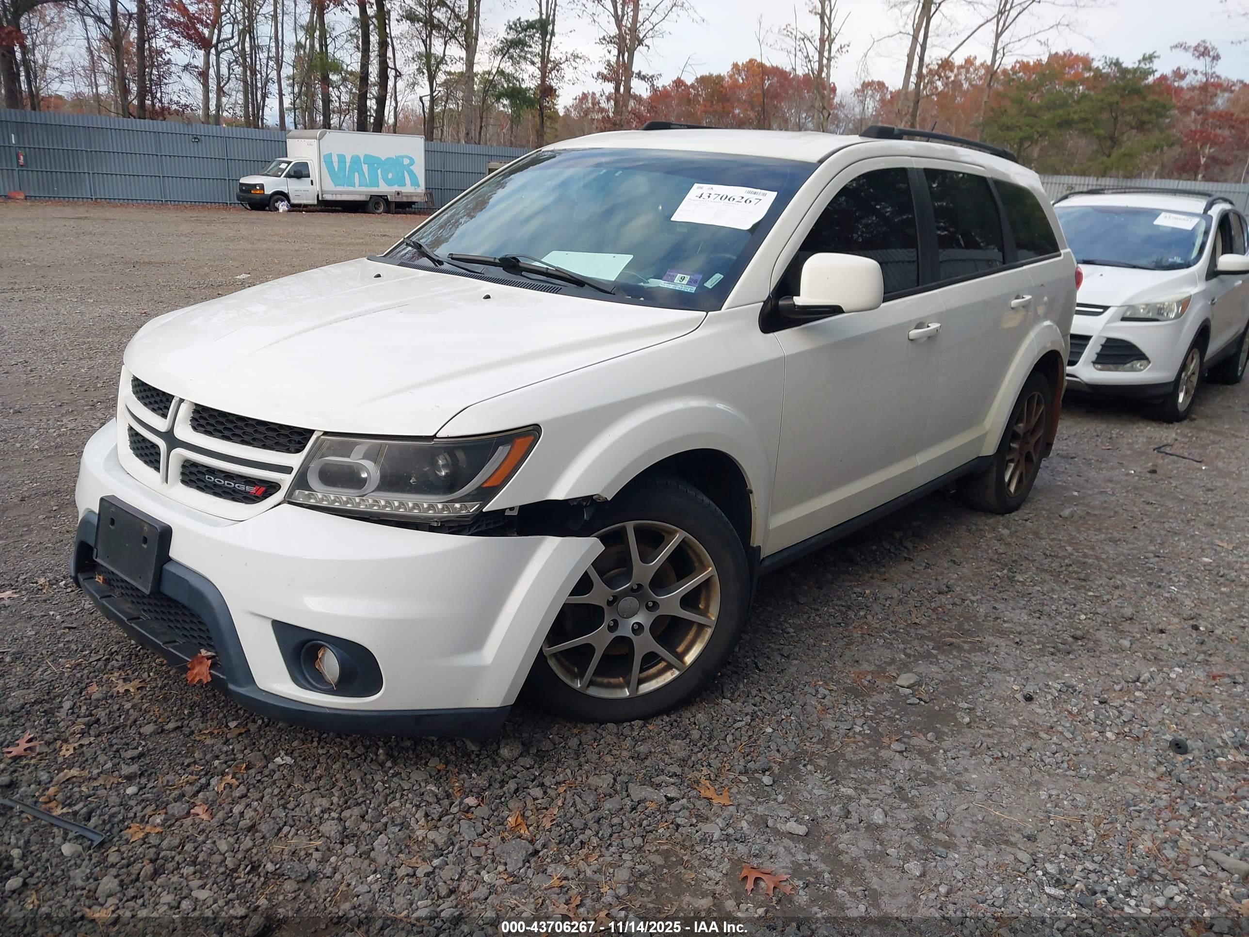 DODGE JOURNEY image 2