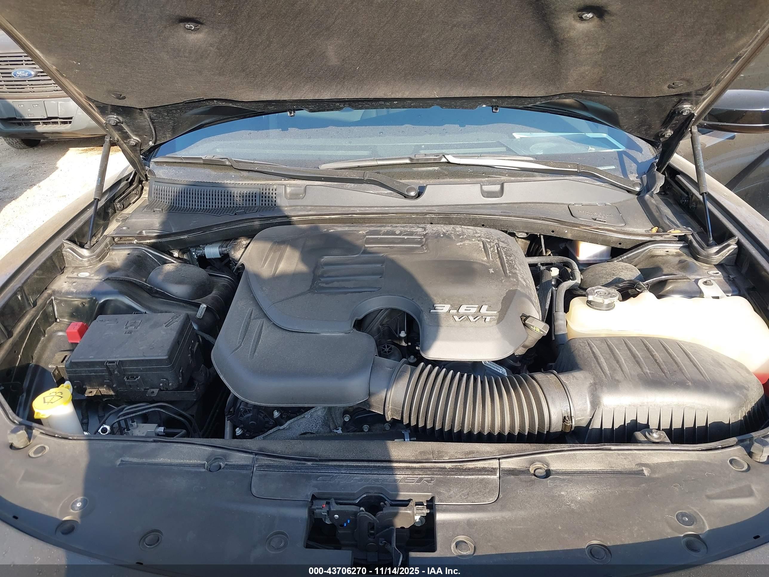 DODGE CHARGER image 10