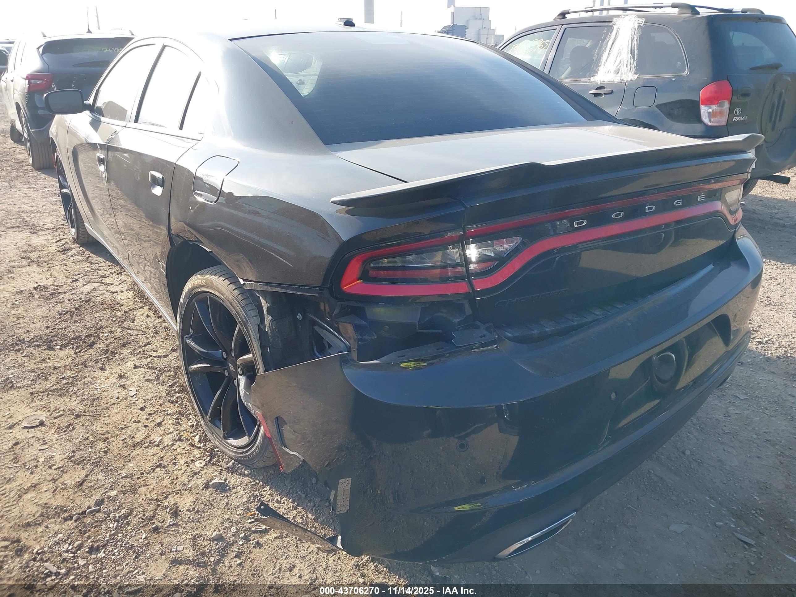 DODGE CHARGER image 6