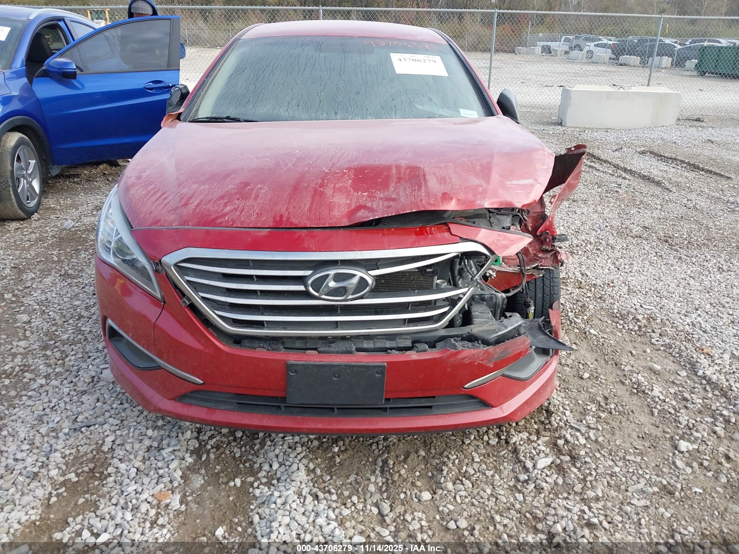 HYUNDAI SONATA image 6