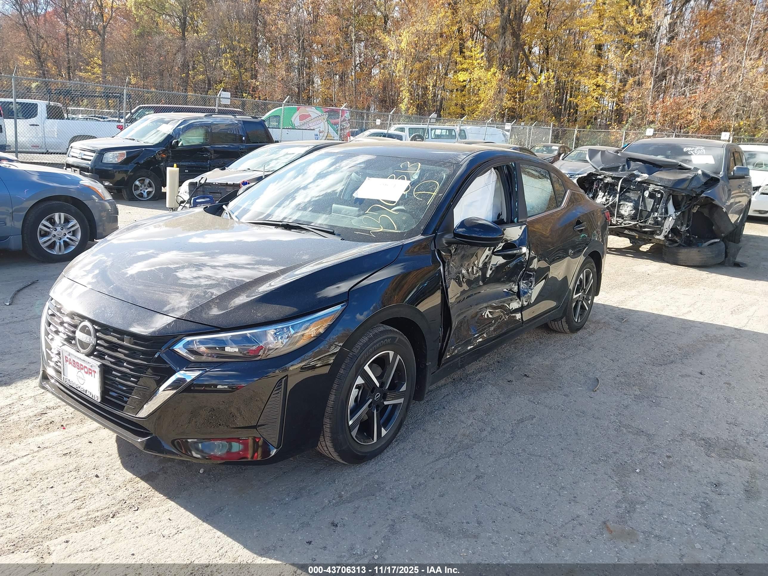 NISSAN SENTRA image 2
