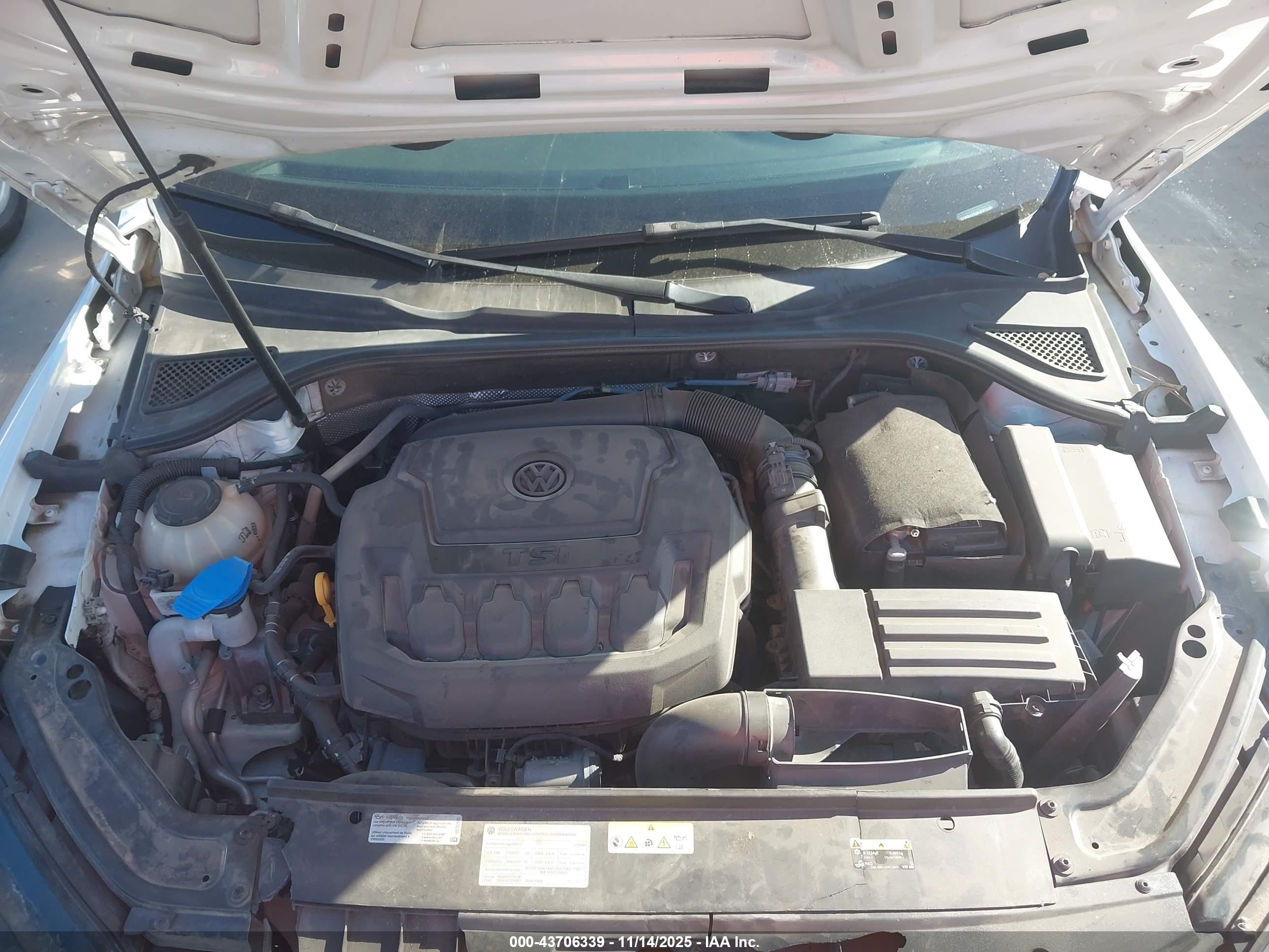 VOLKSWAGEN PASSAT image 10