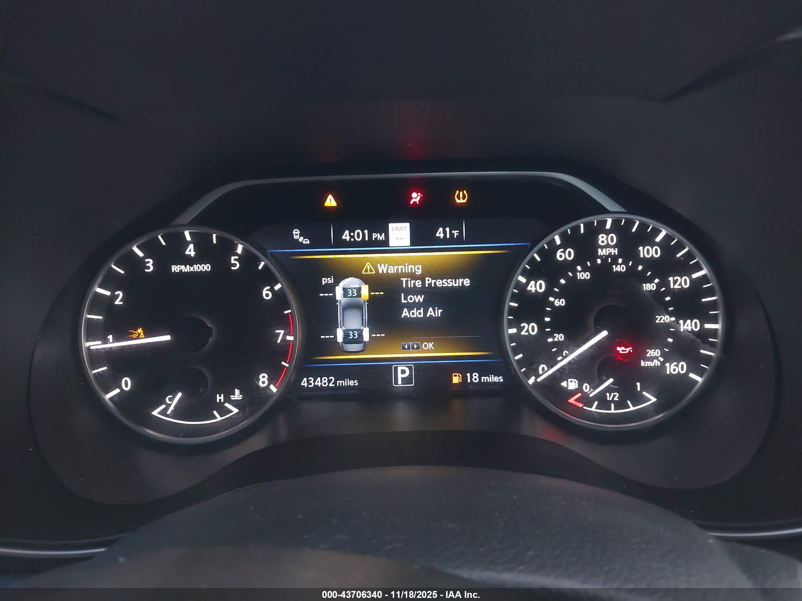 NISSAN MAXIMA image 7