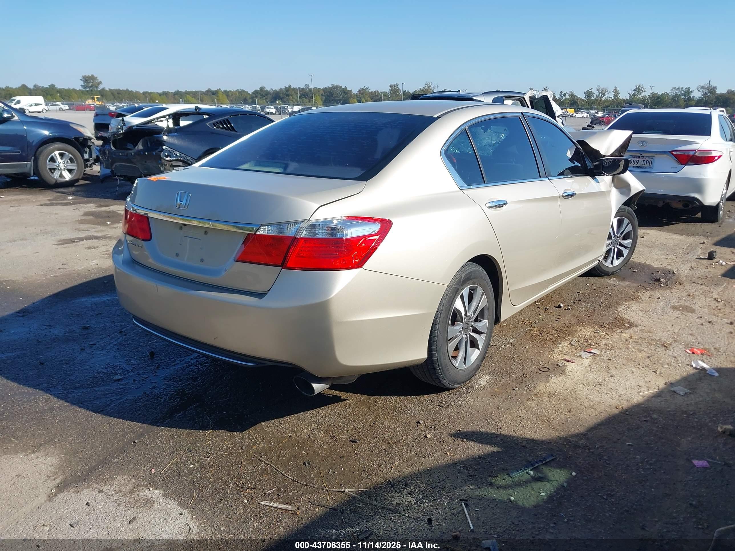 HONDA ACCORD image 4