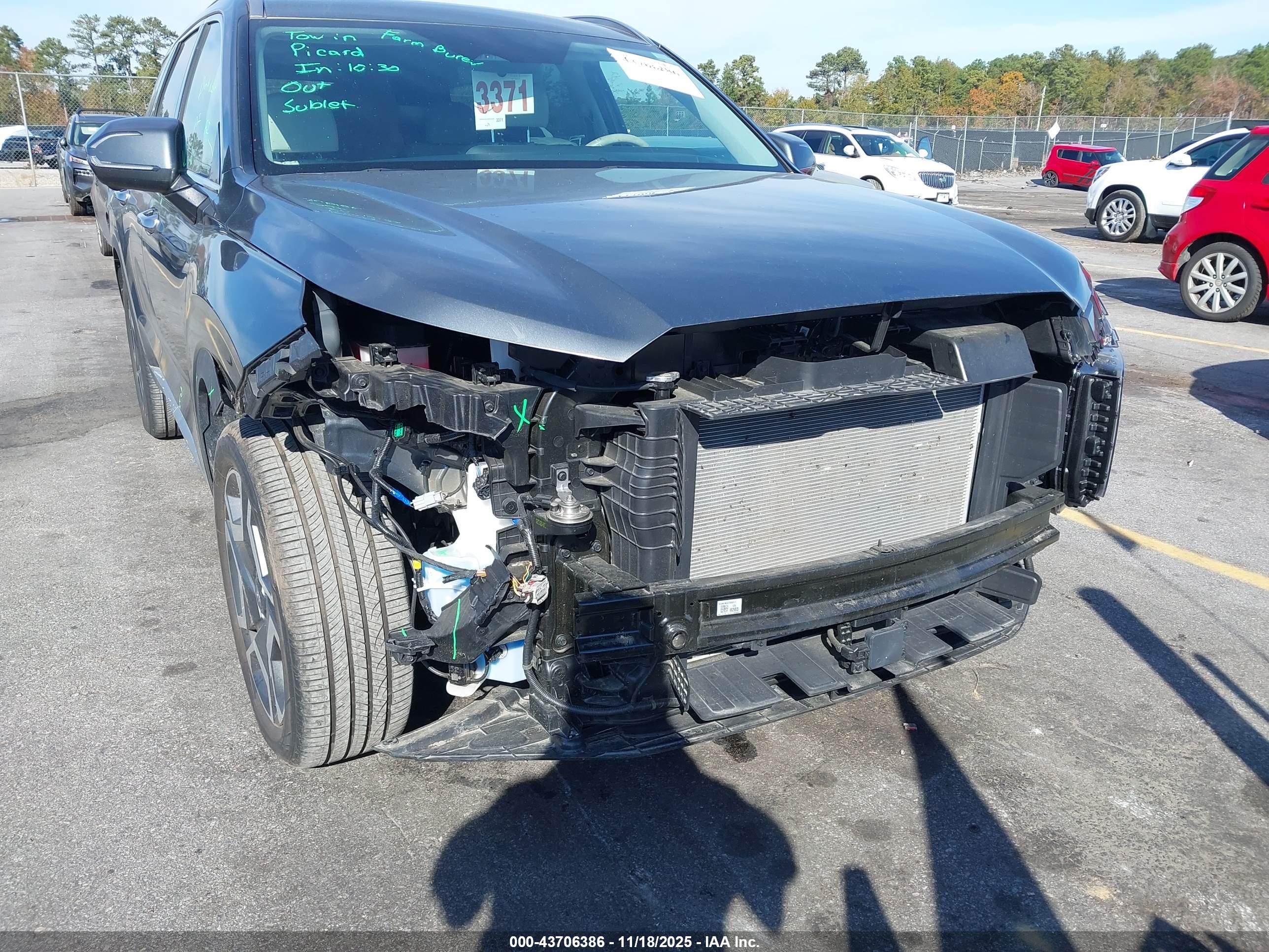 HYUNDAI PALISADE image 6