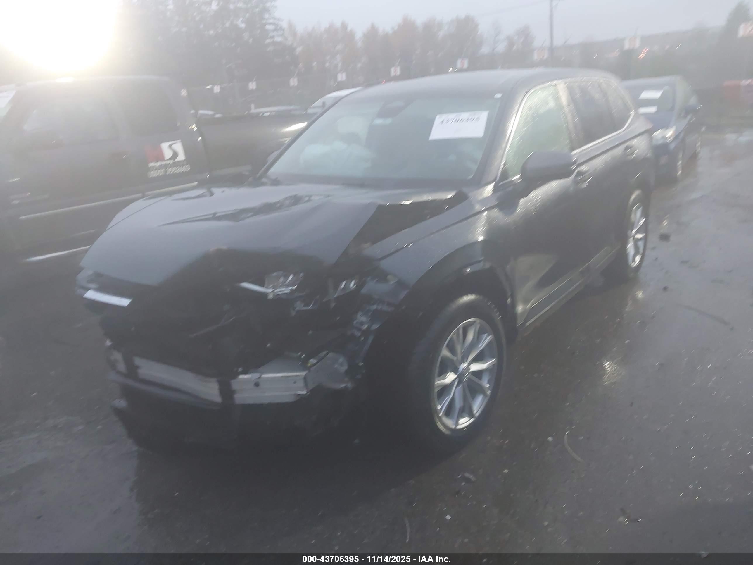 HONDA CR-V image 2