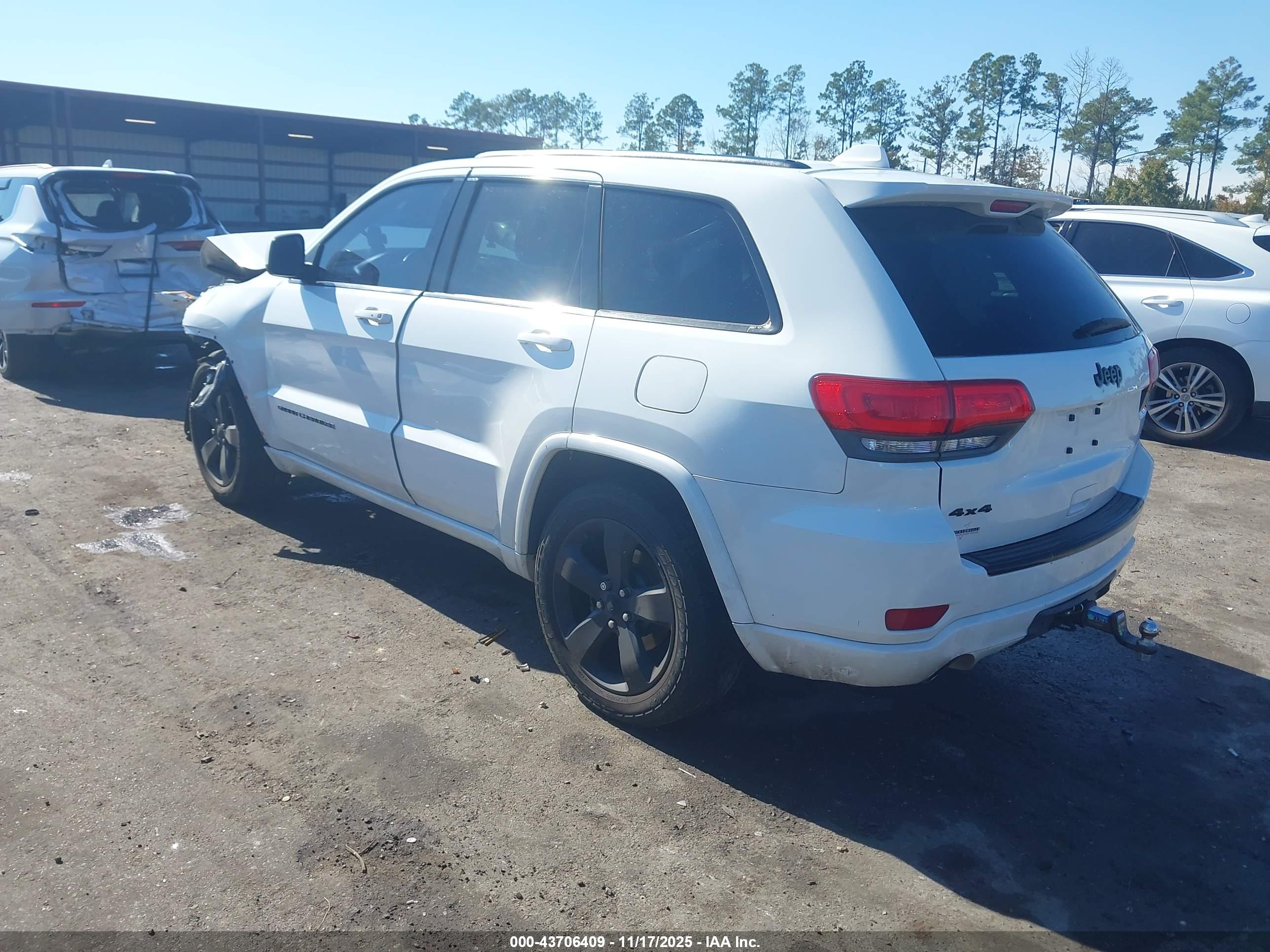 JEEP GRAND image 3