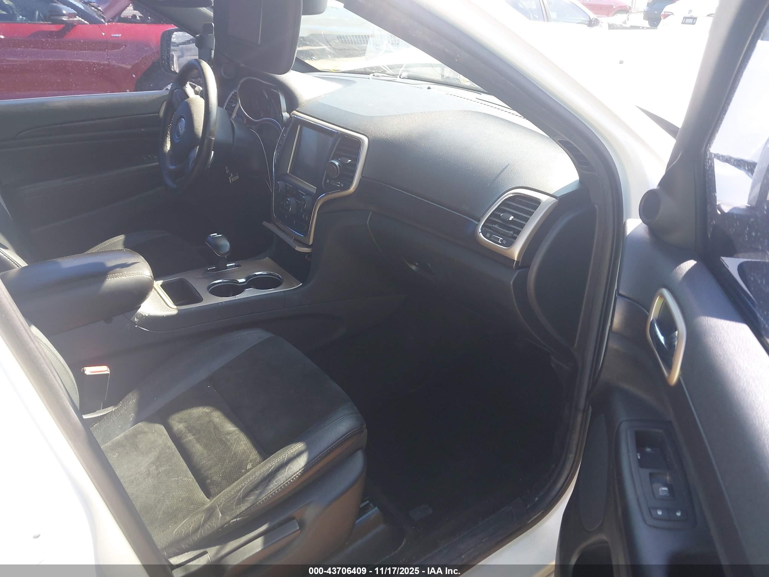 JEEP GRAND image 5