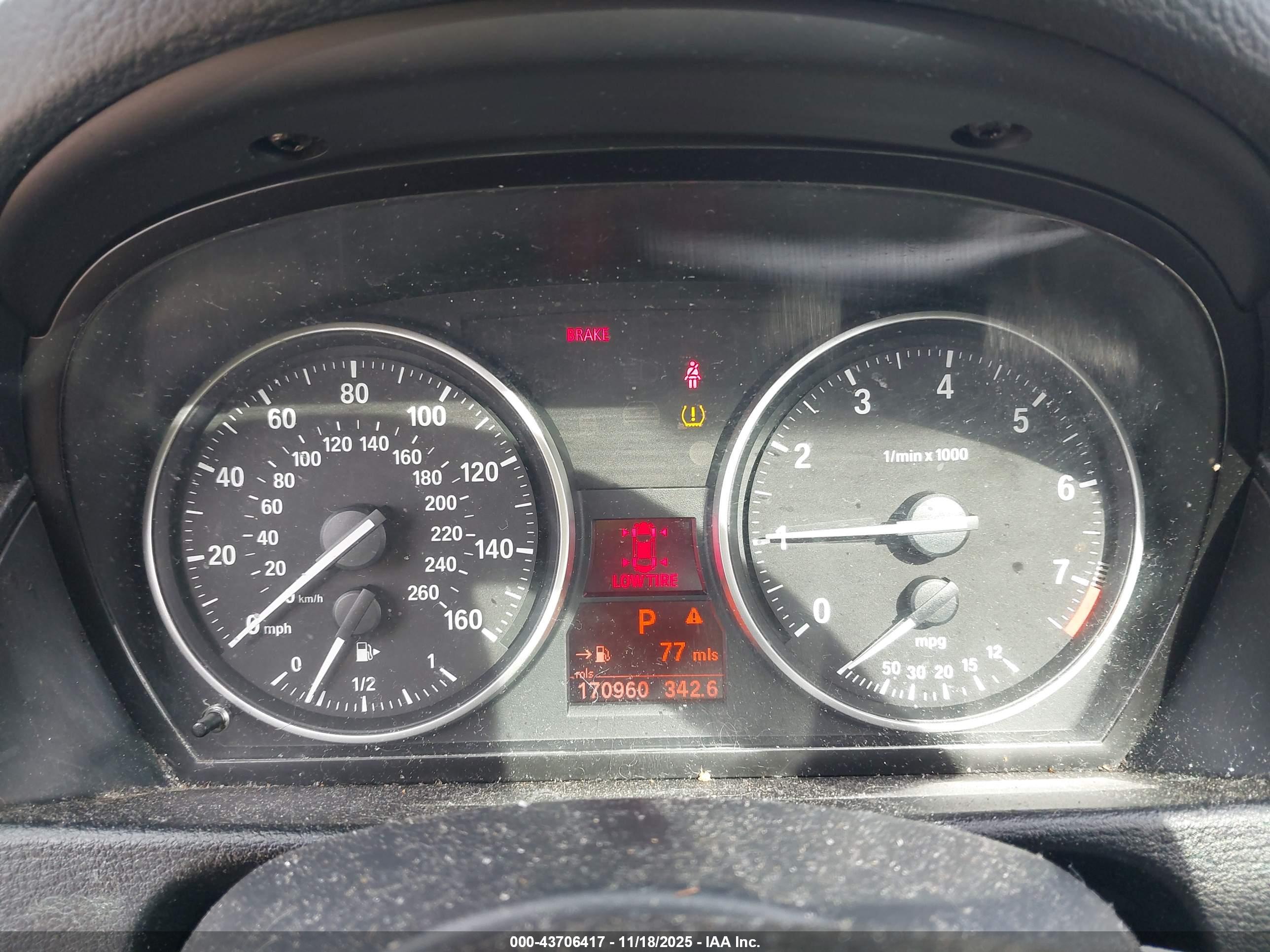 BMW X1 image 7