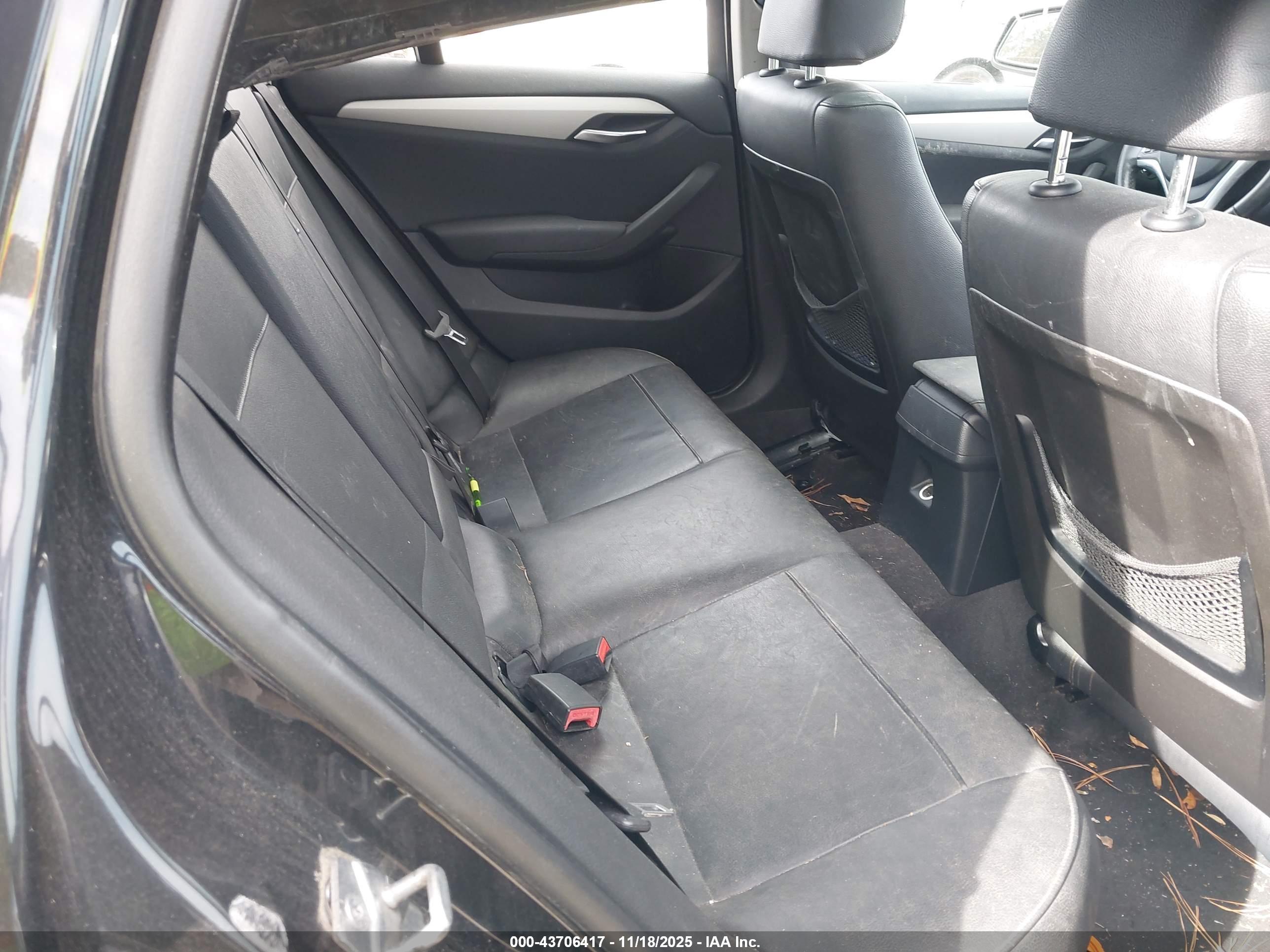 BMW X1 image 8