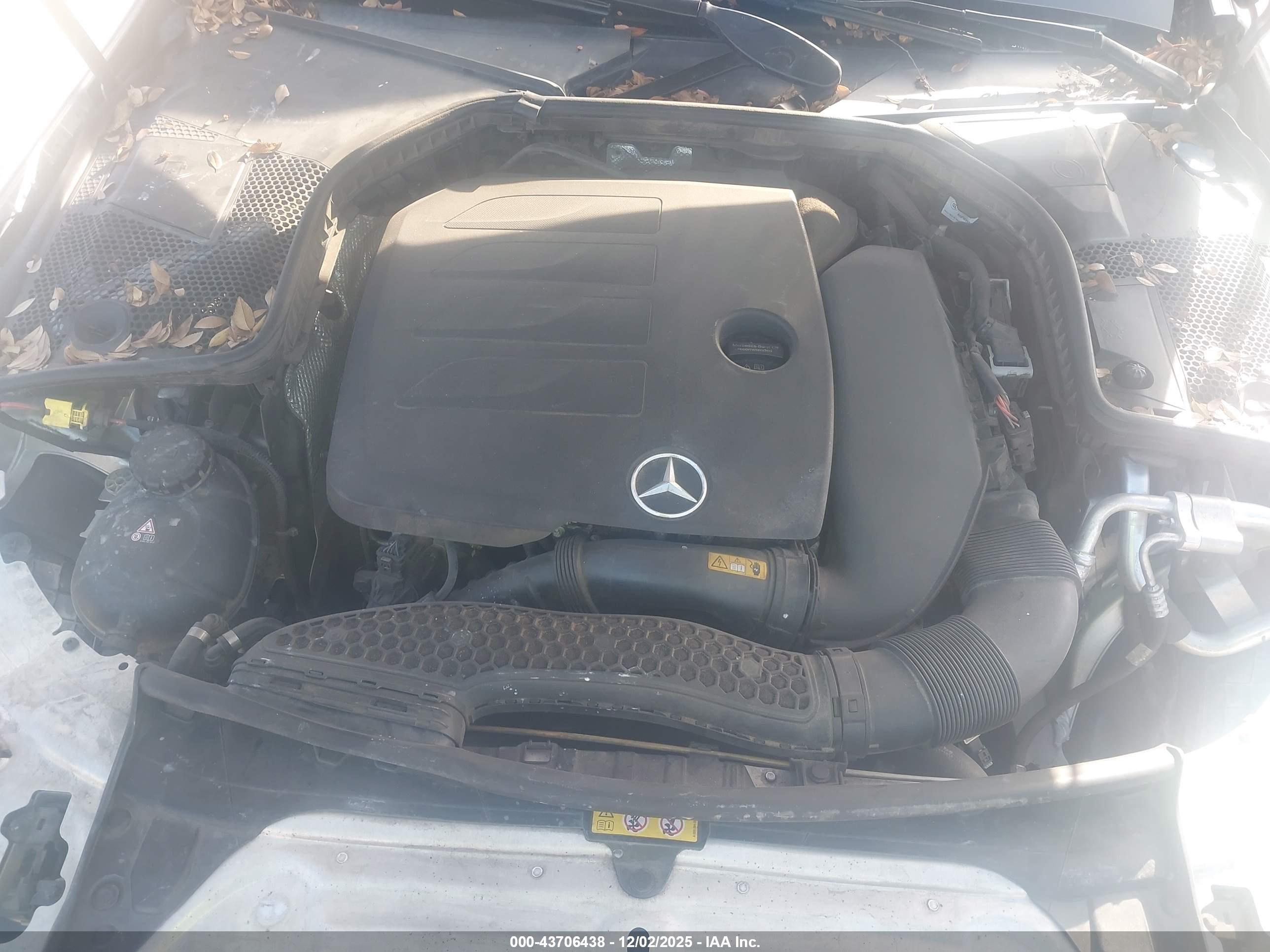 MERCEDES-BENZ C image 10