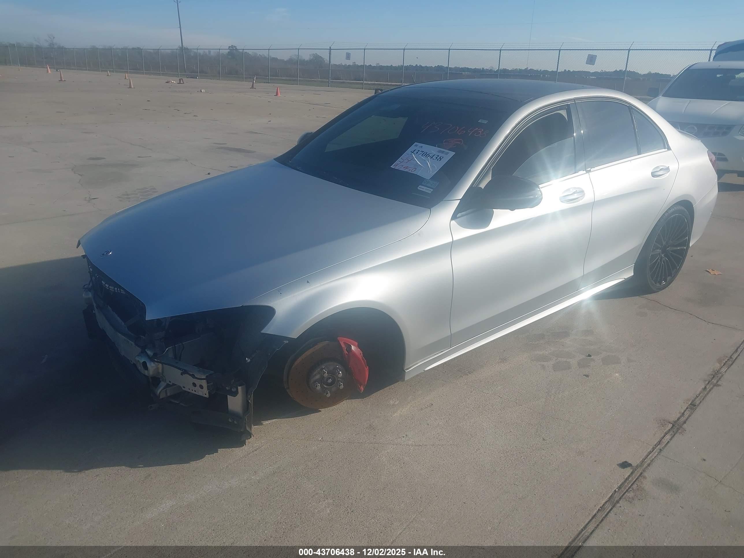 MERCEDES-BENZ C image 2
