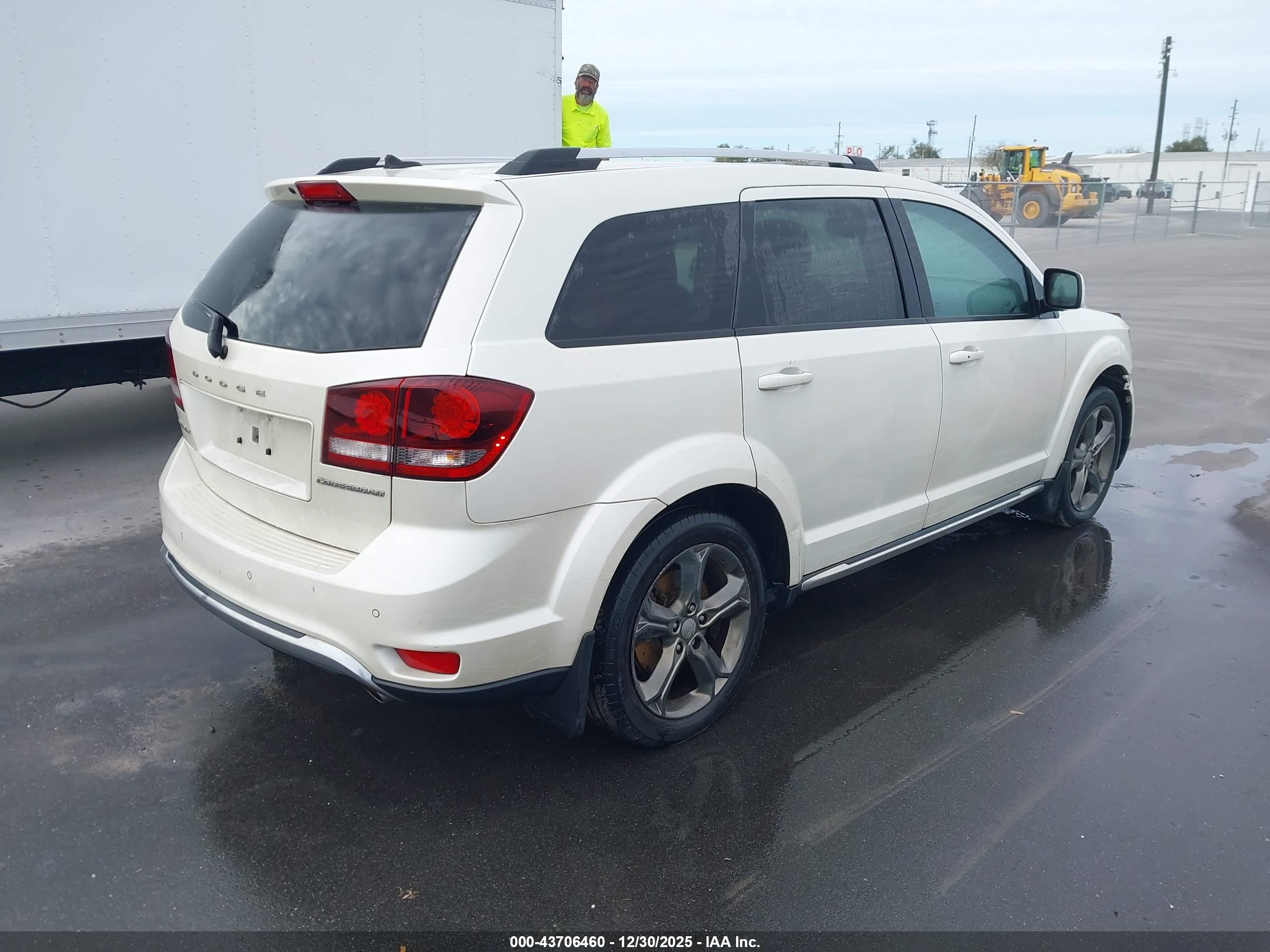 DODGE JOURNEY image 4
