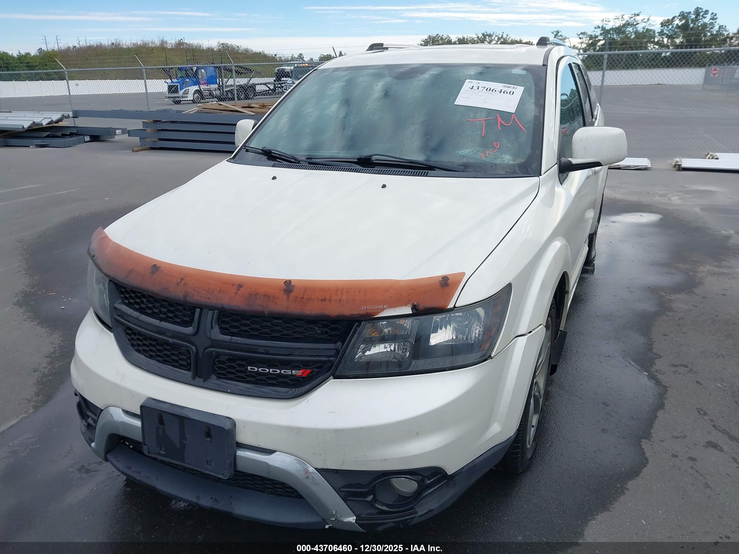 DODGE JOURNEY image 6