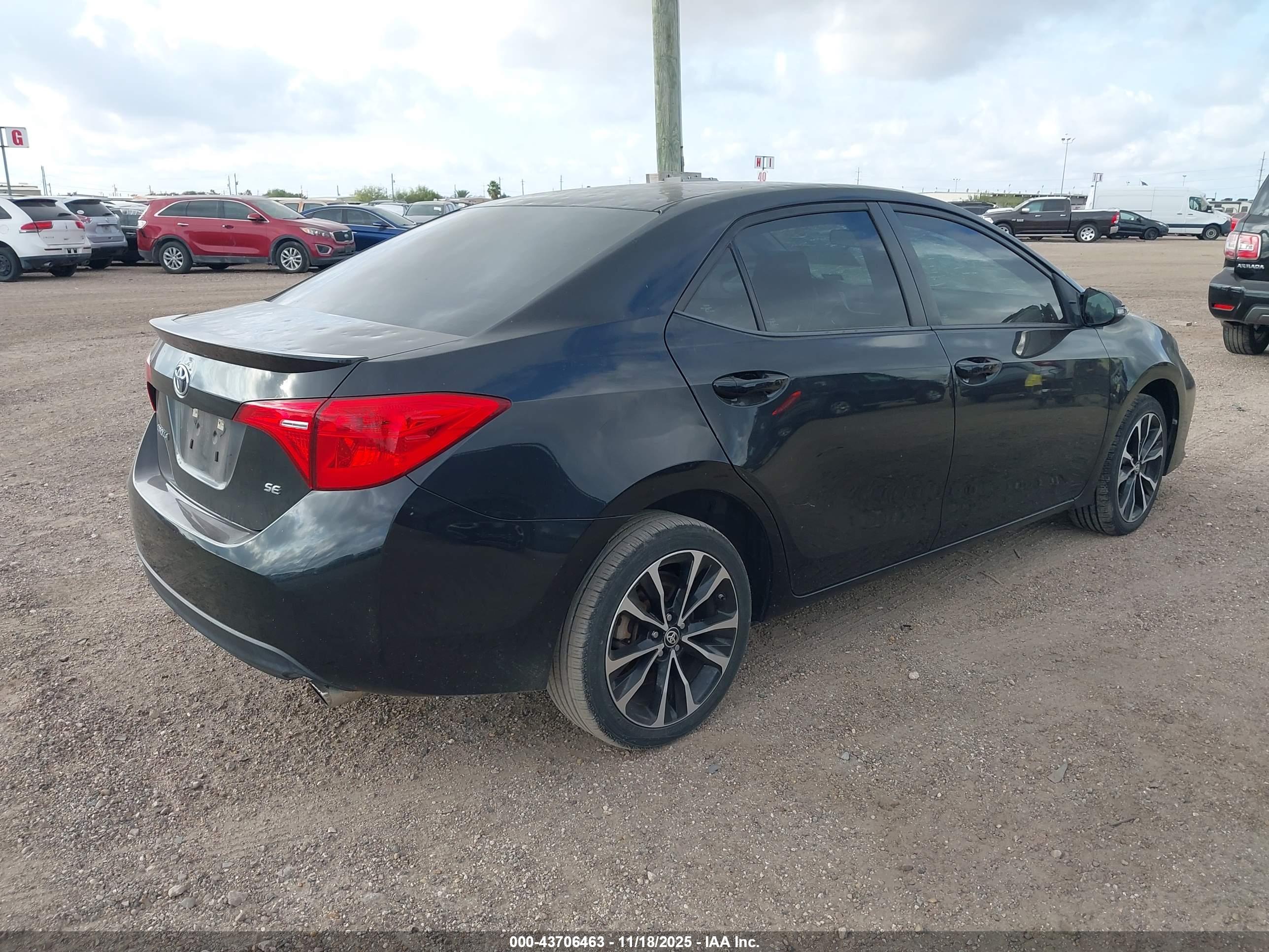 TOYOTA COROLLA image 4