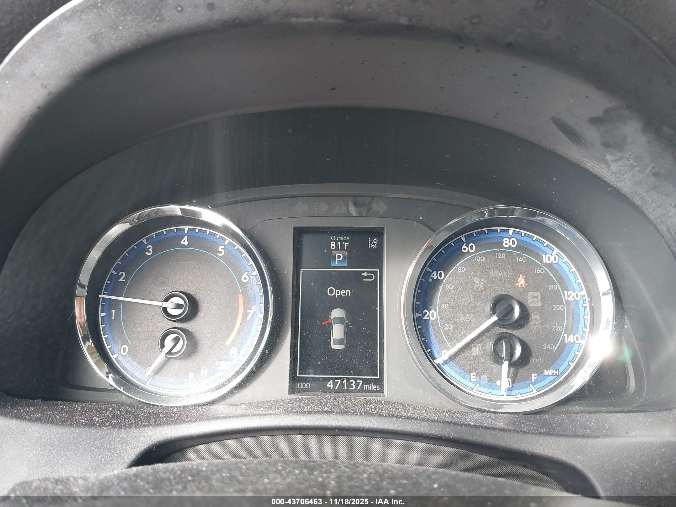 TOYOTA COROLLA image 7
