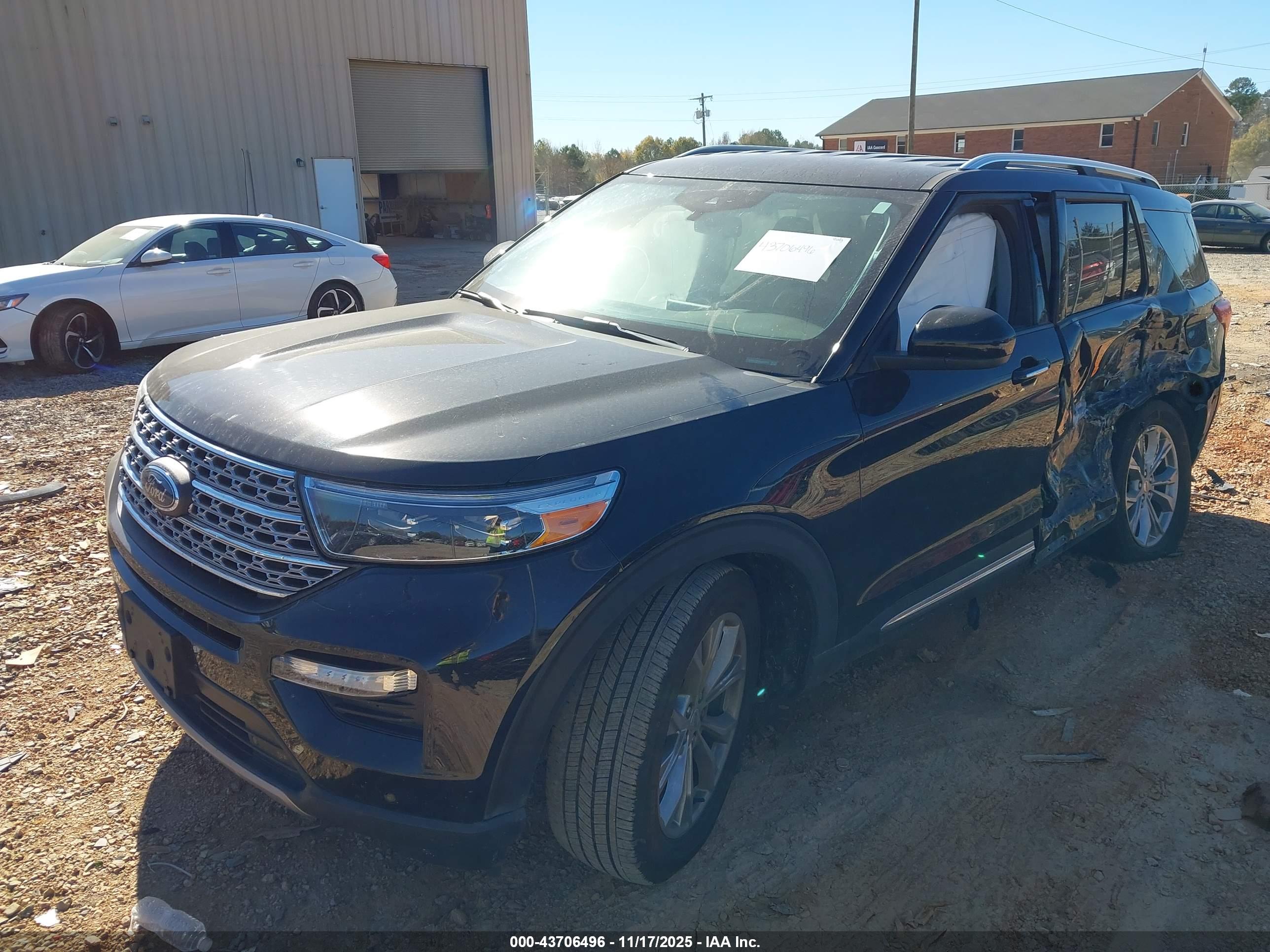 FORD EXPLORER image 2