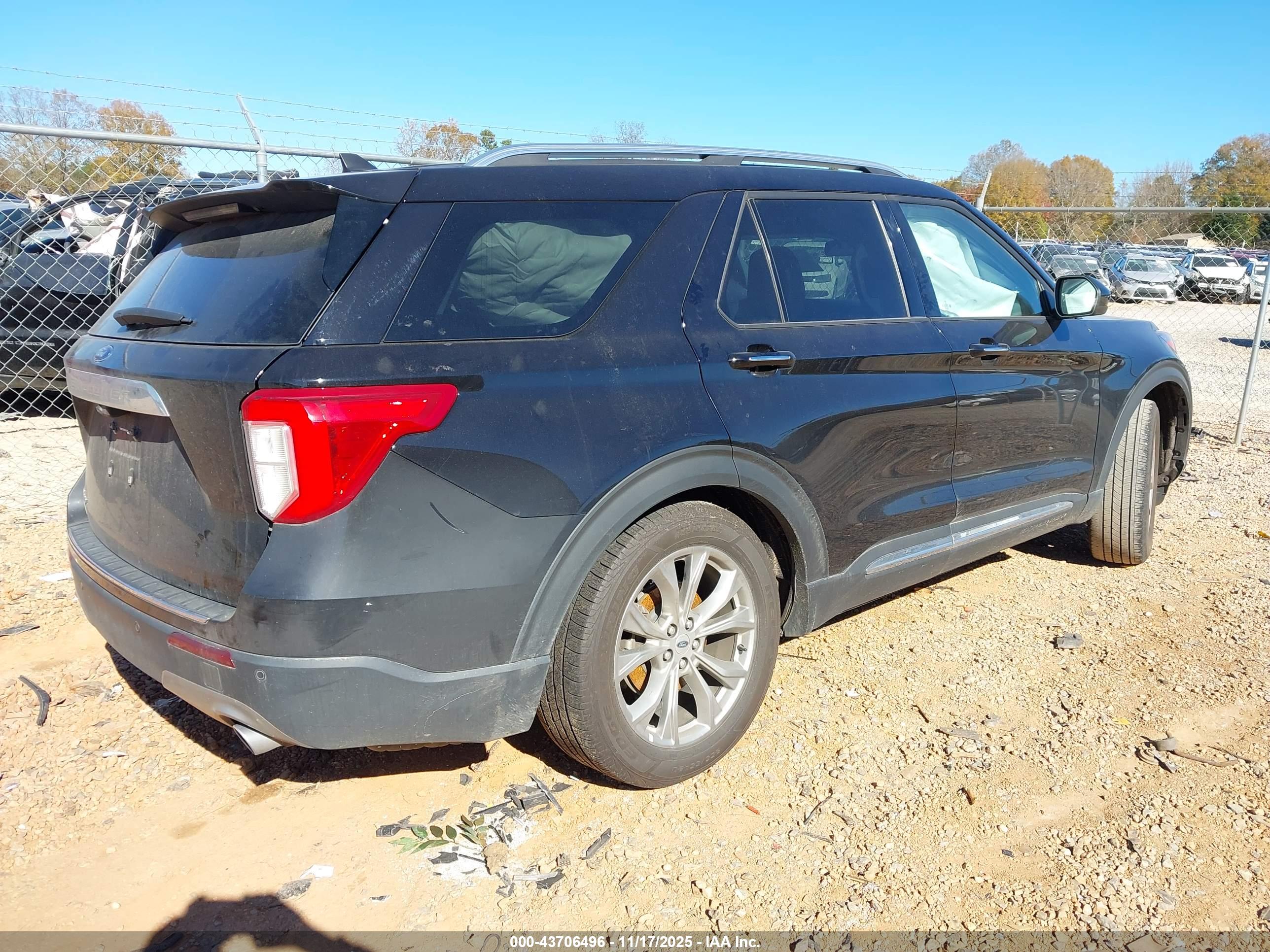 FORD EXPLORER image 4