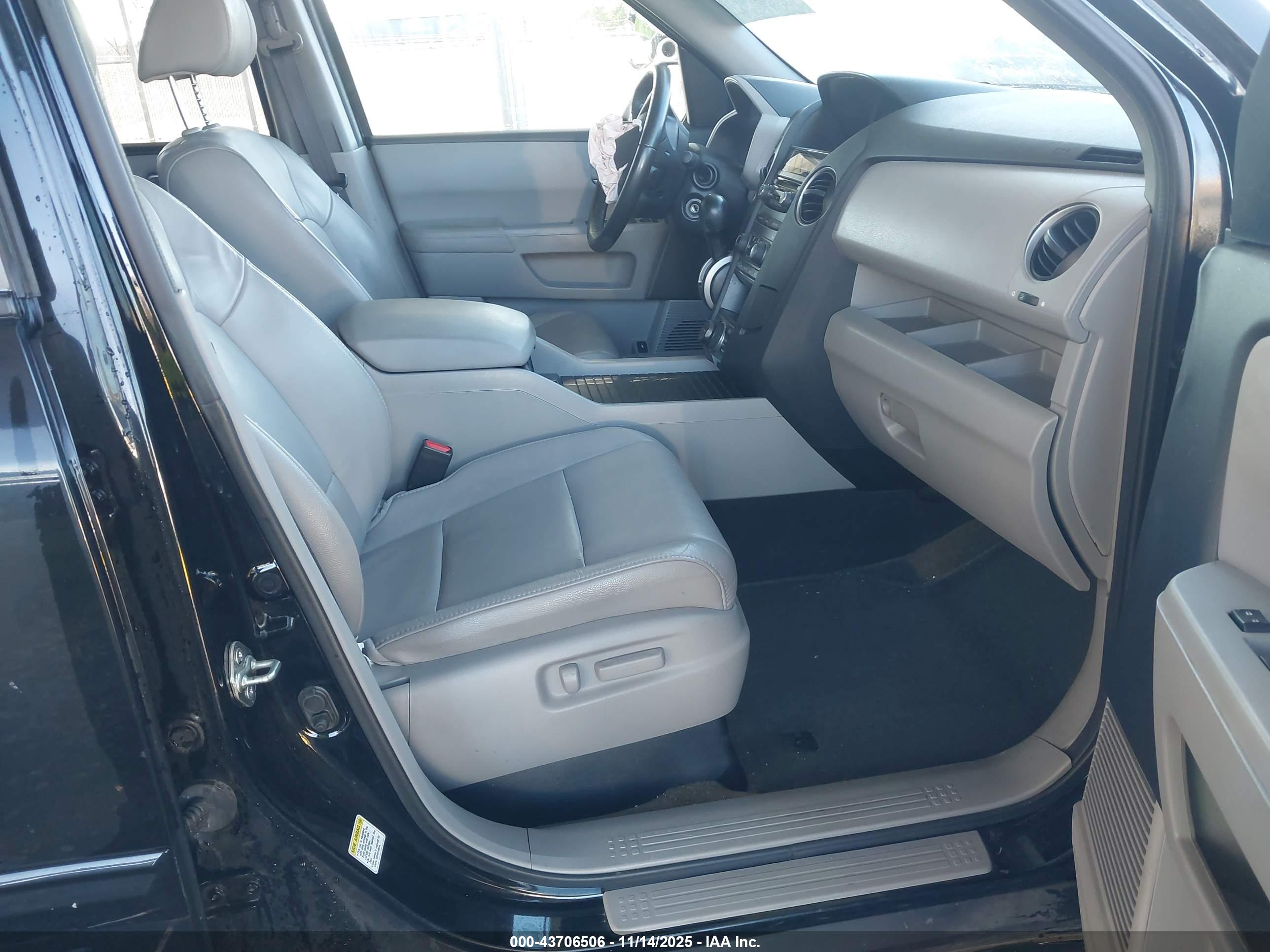 HONDA PILOT image 5