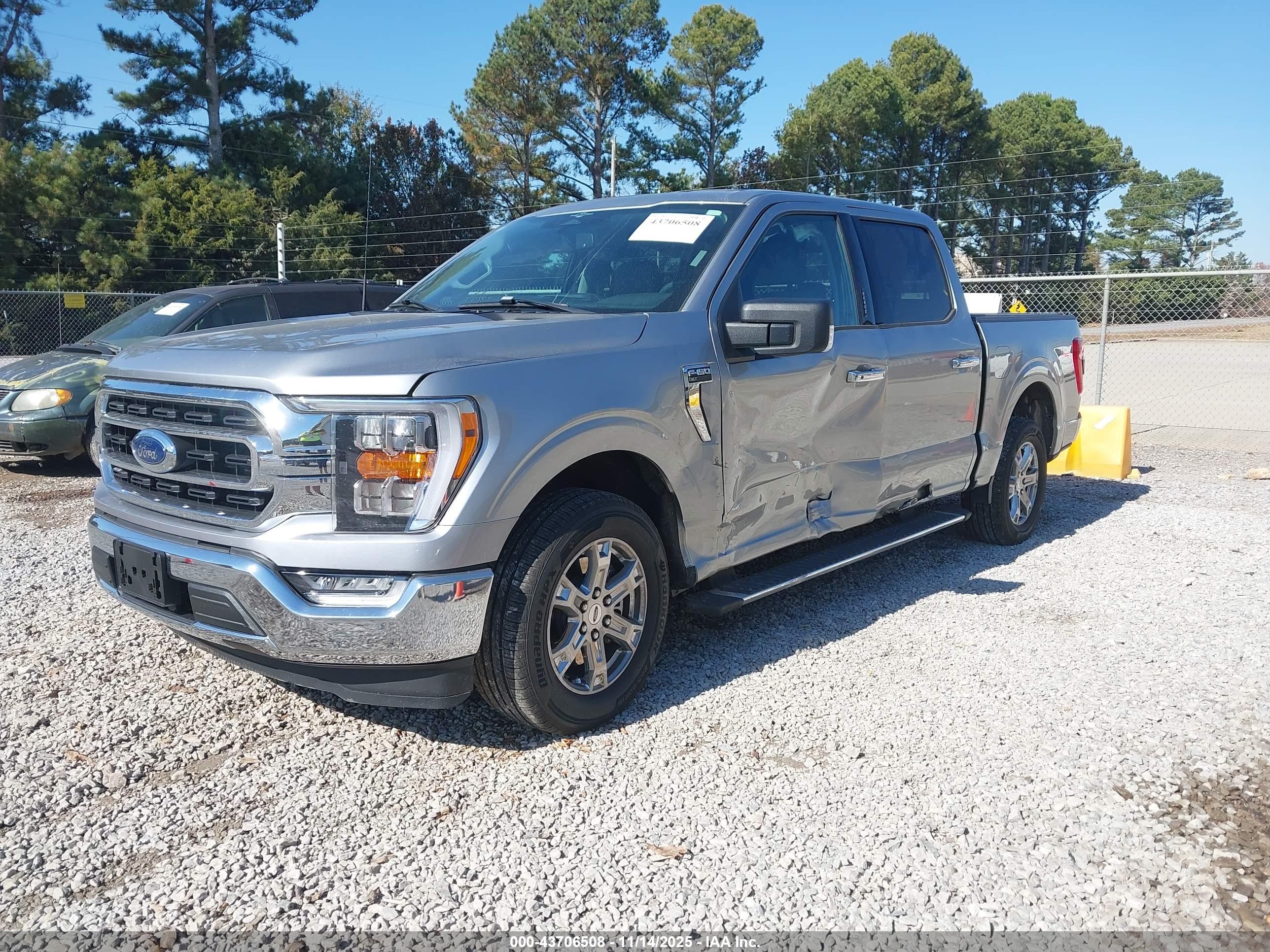 FORD F-150 image 2