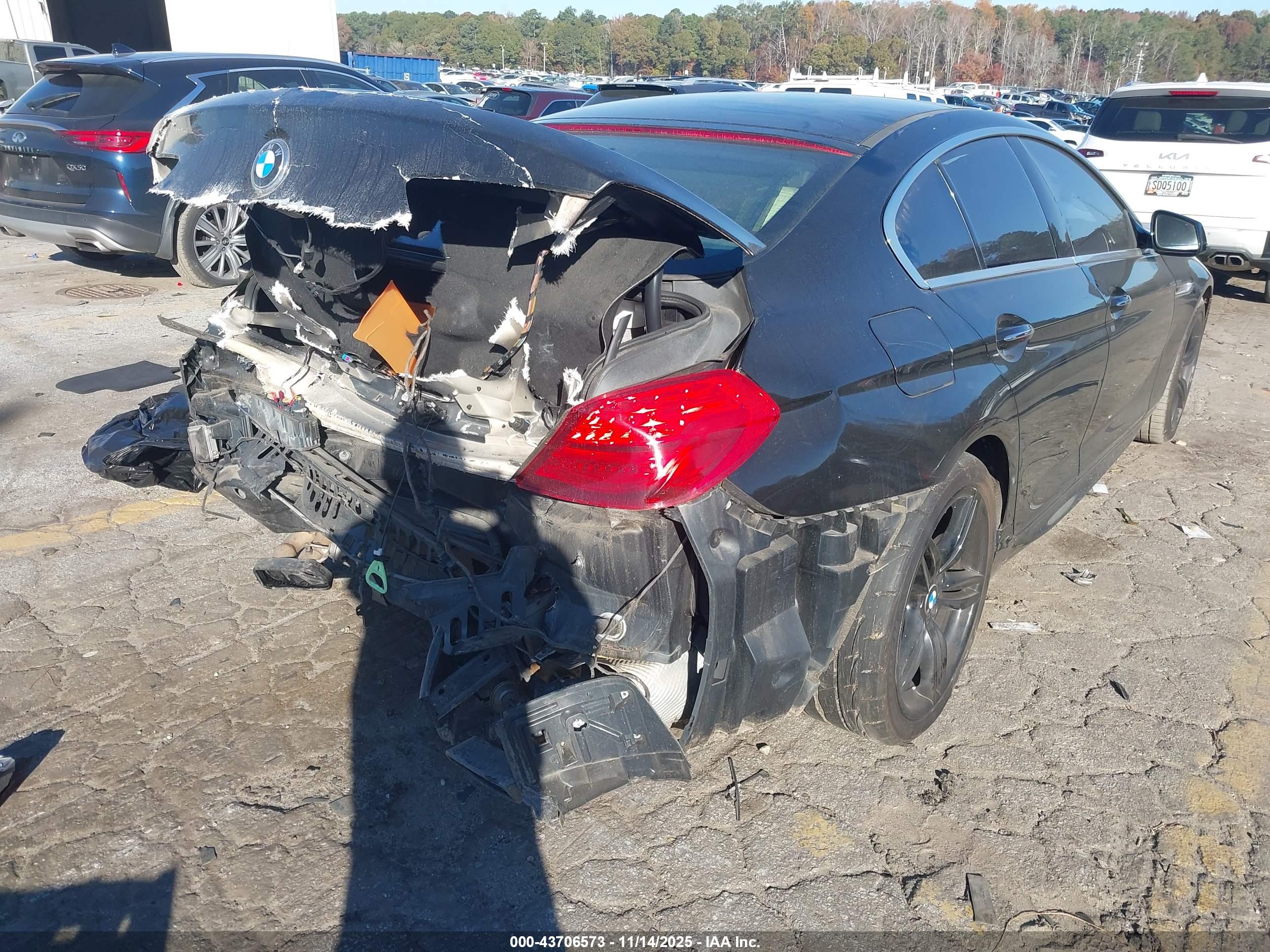BMW 650I image 4