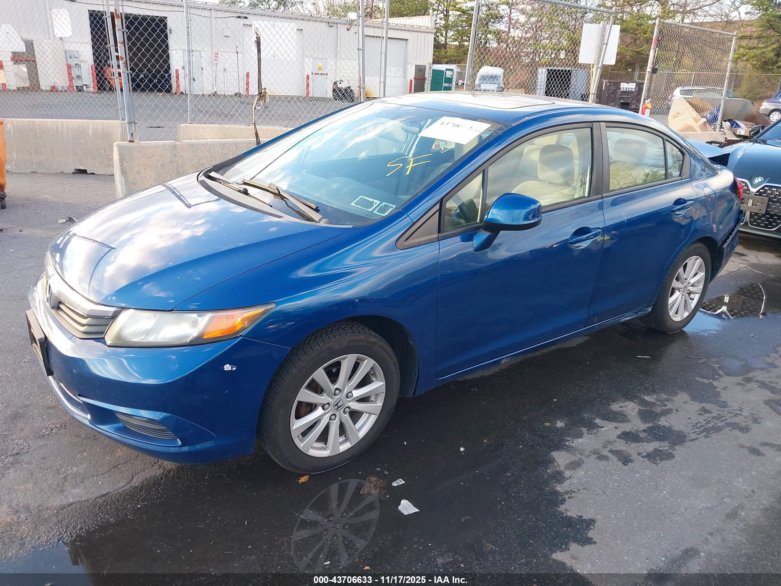 HONDA CIVIC image 2