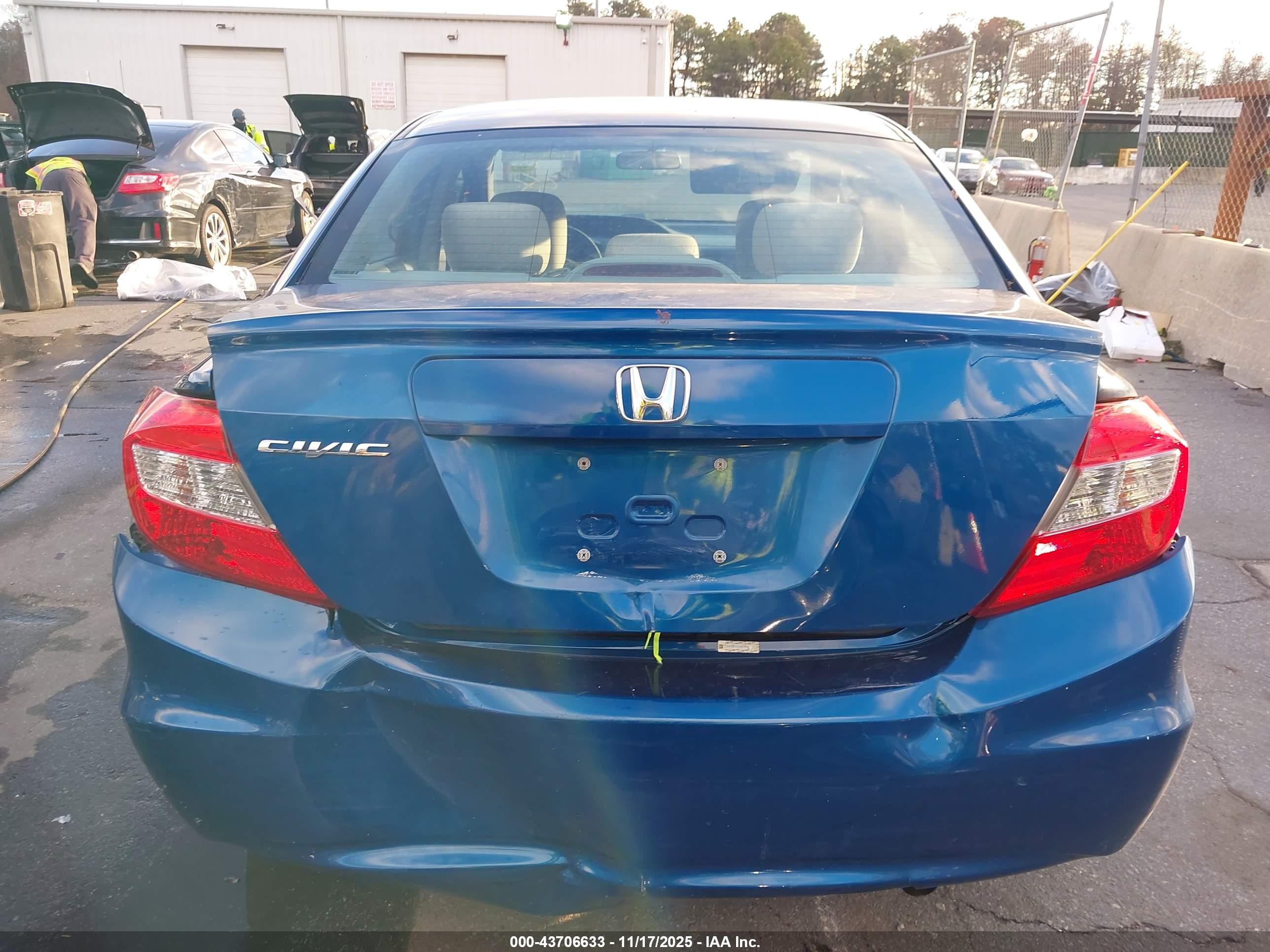 HONDA CIVIC image 6