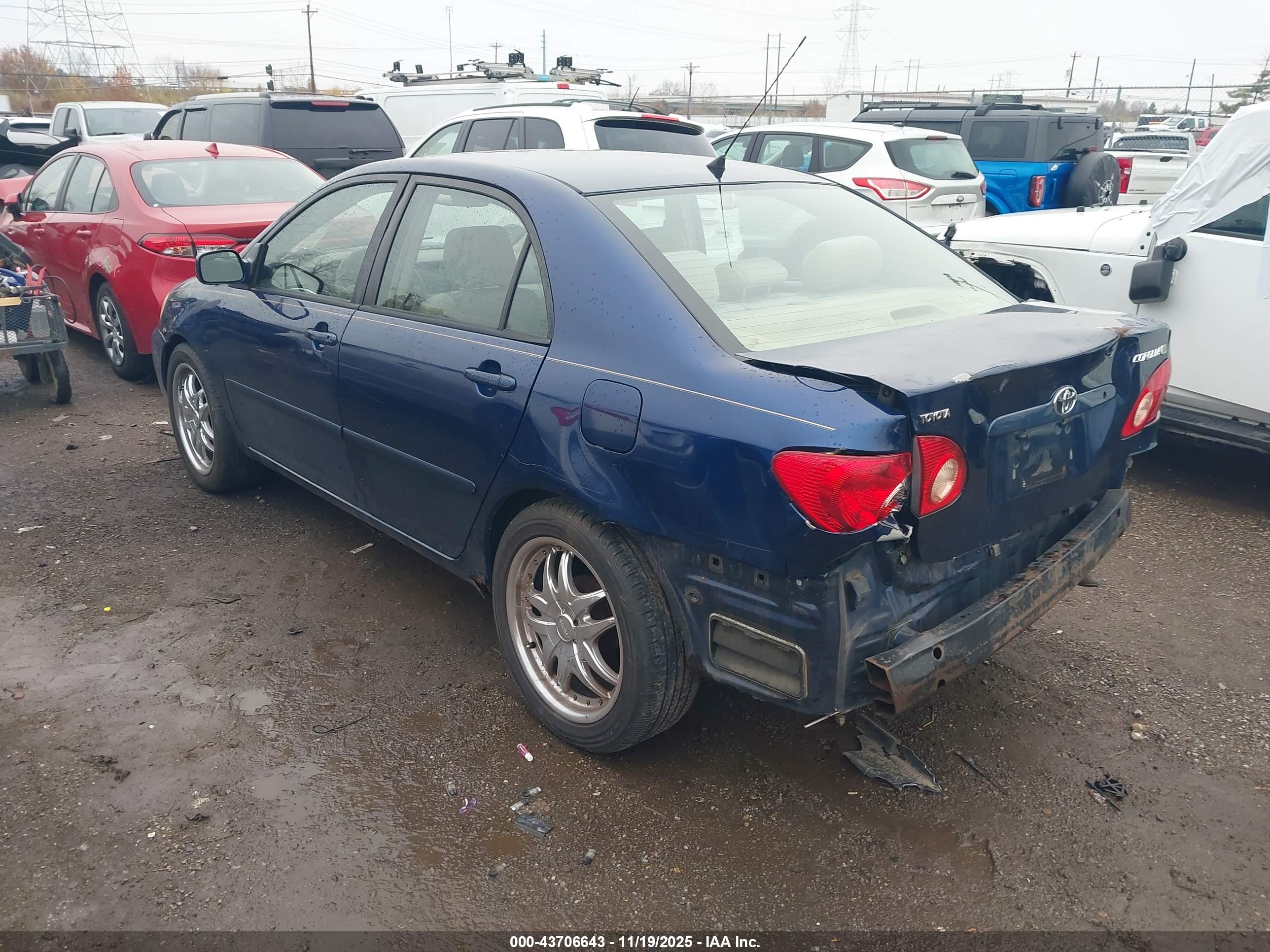 TOYOTA COROLLA image 3