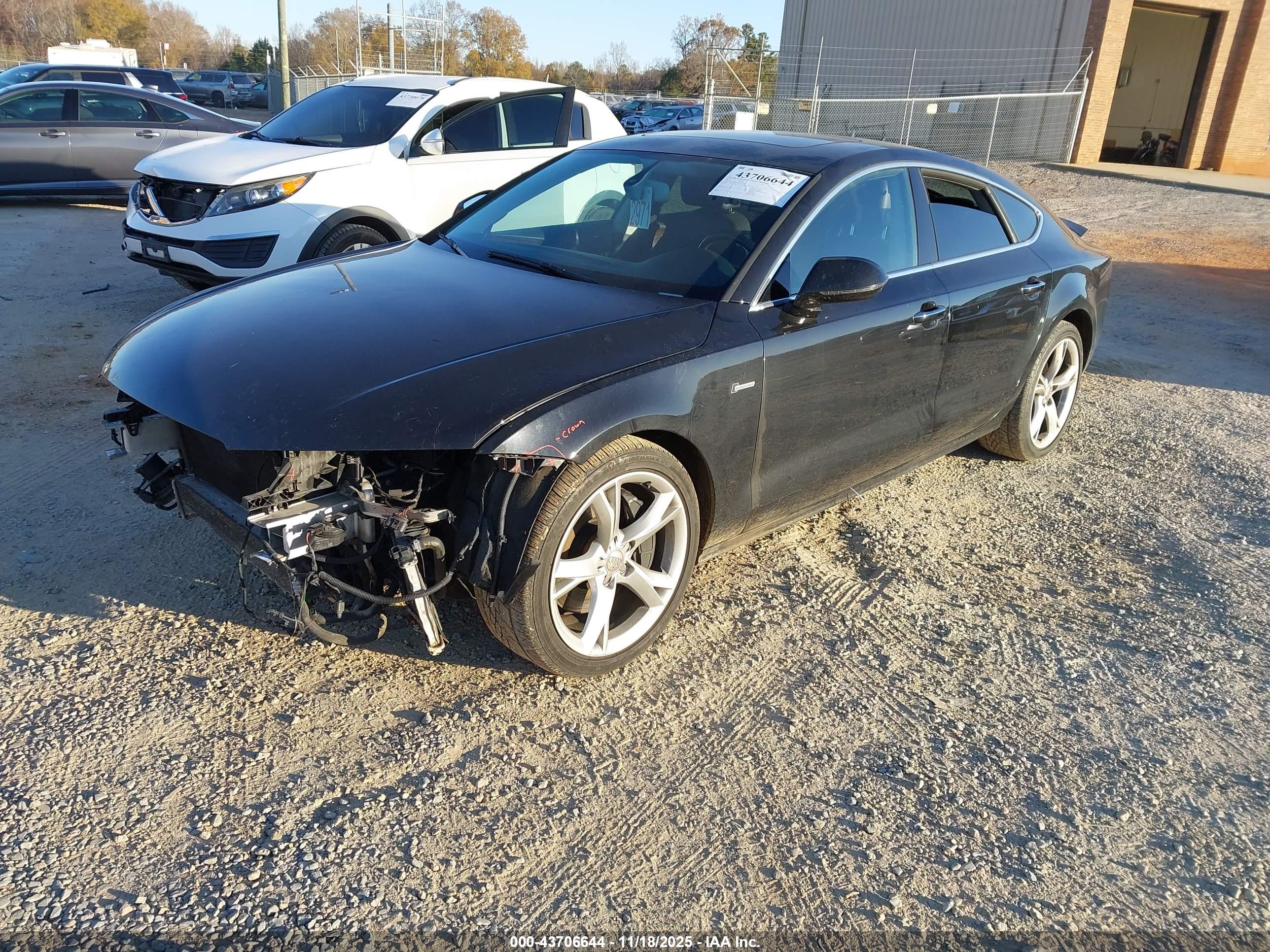 AUDI A7 image 2