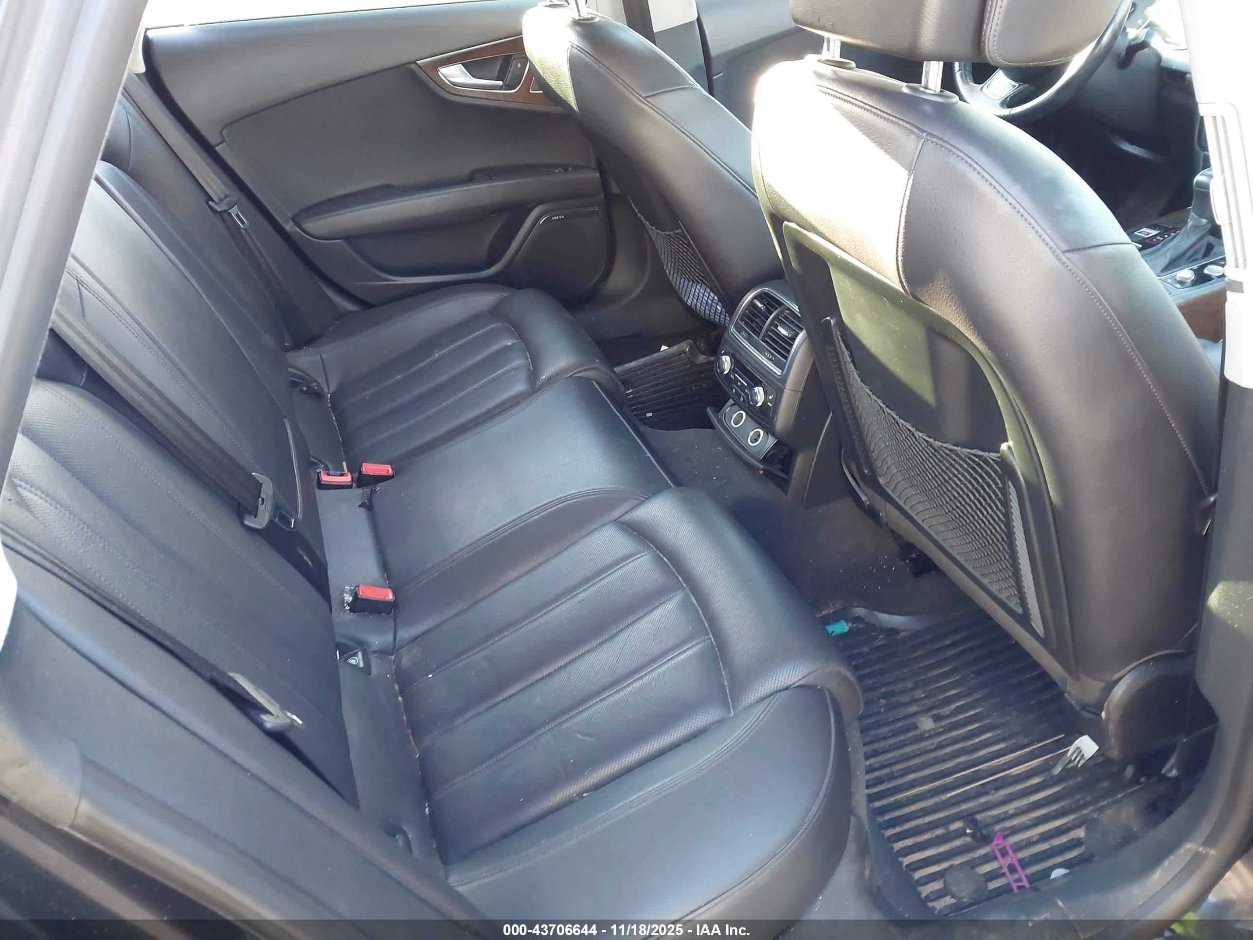 AUDI A7 image 8