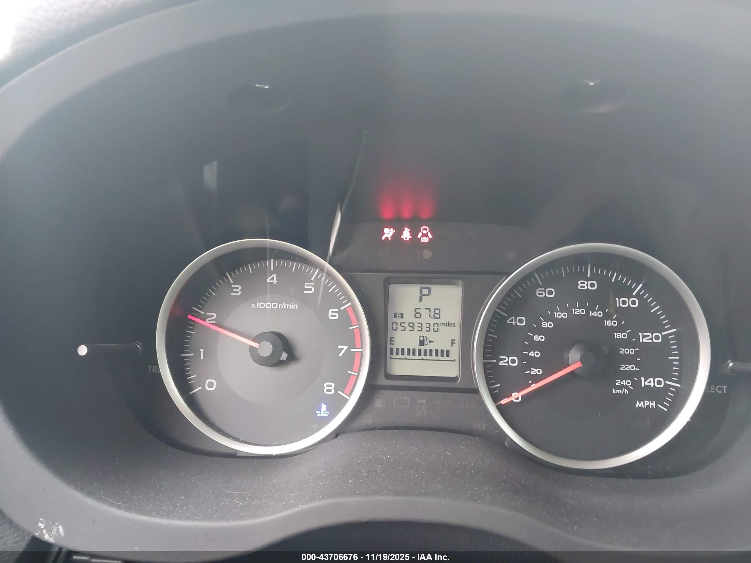 SUBARU FORESTER image 7