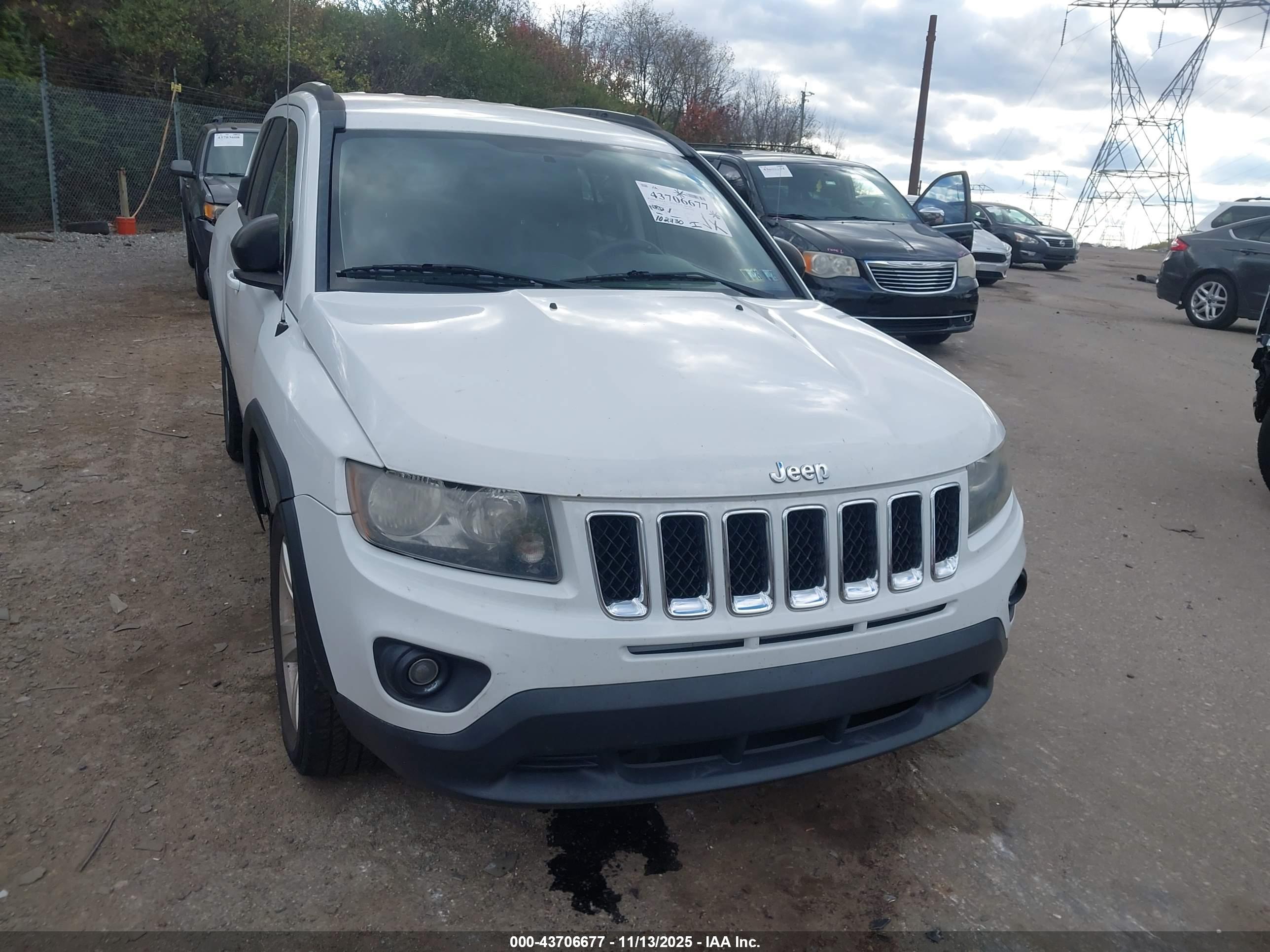 JEEP COMPASS image 6