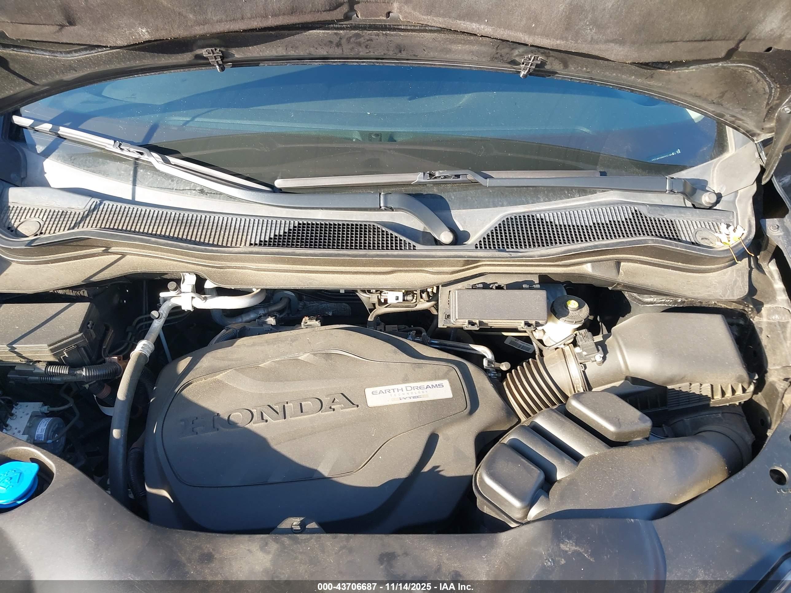 HONDA PILOT image 10