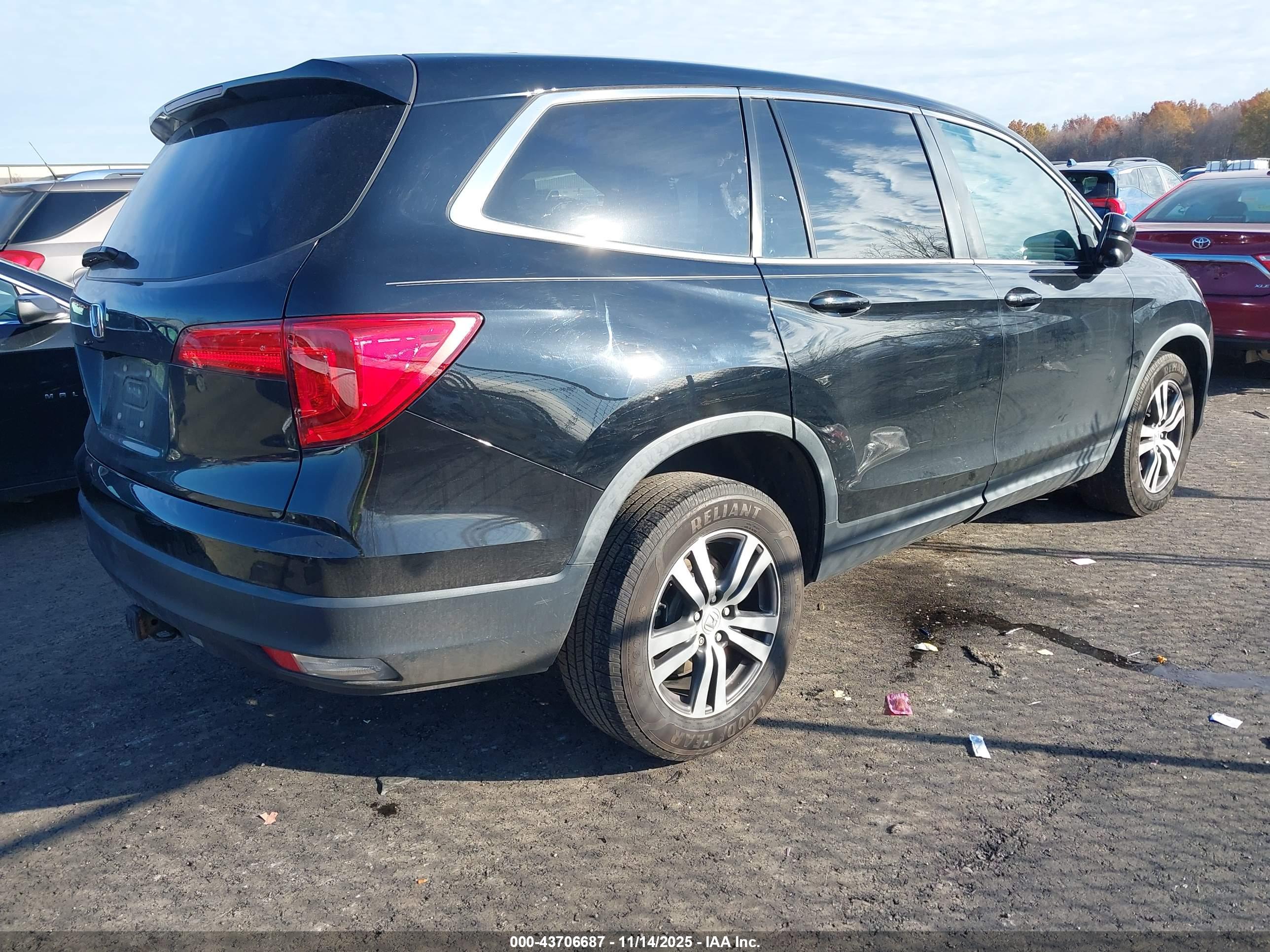 HONDA PILOT image 4