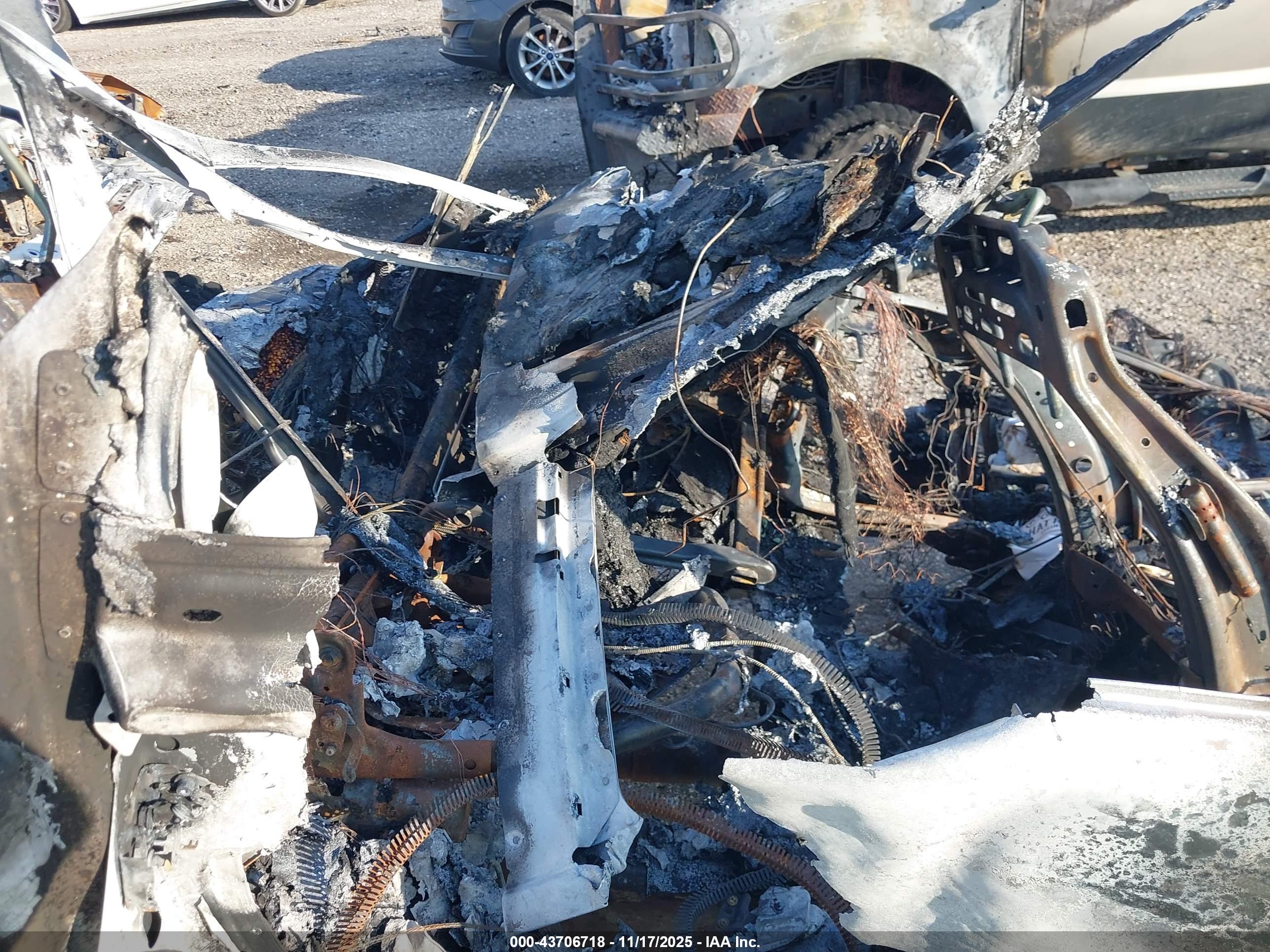 FORD F-150 image 8