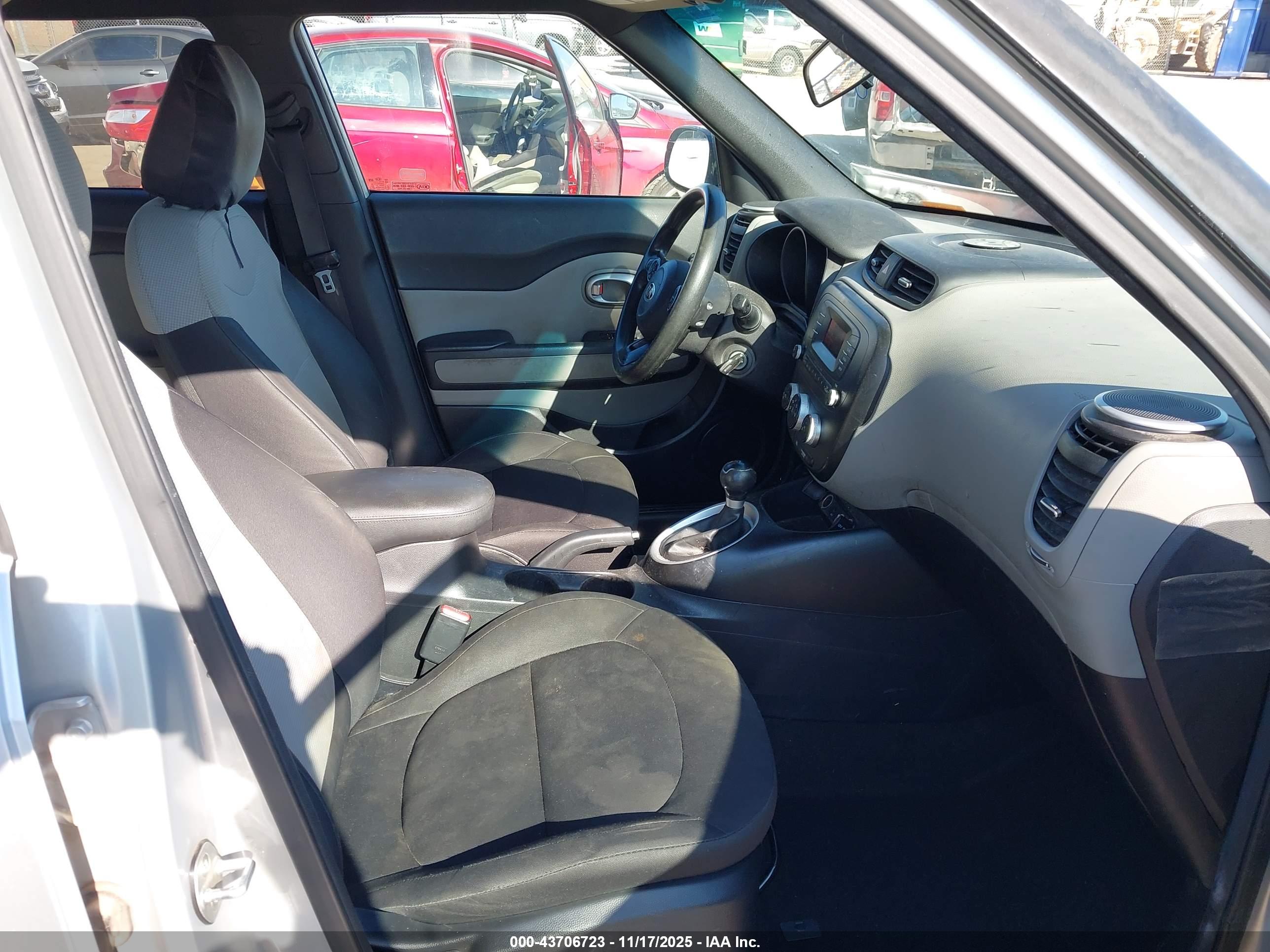 KIA SOUL image 5