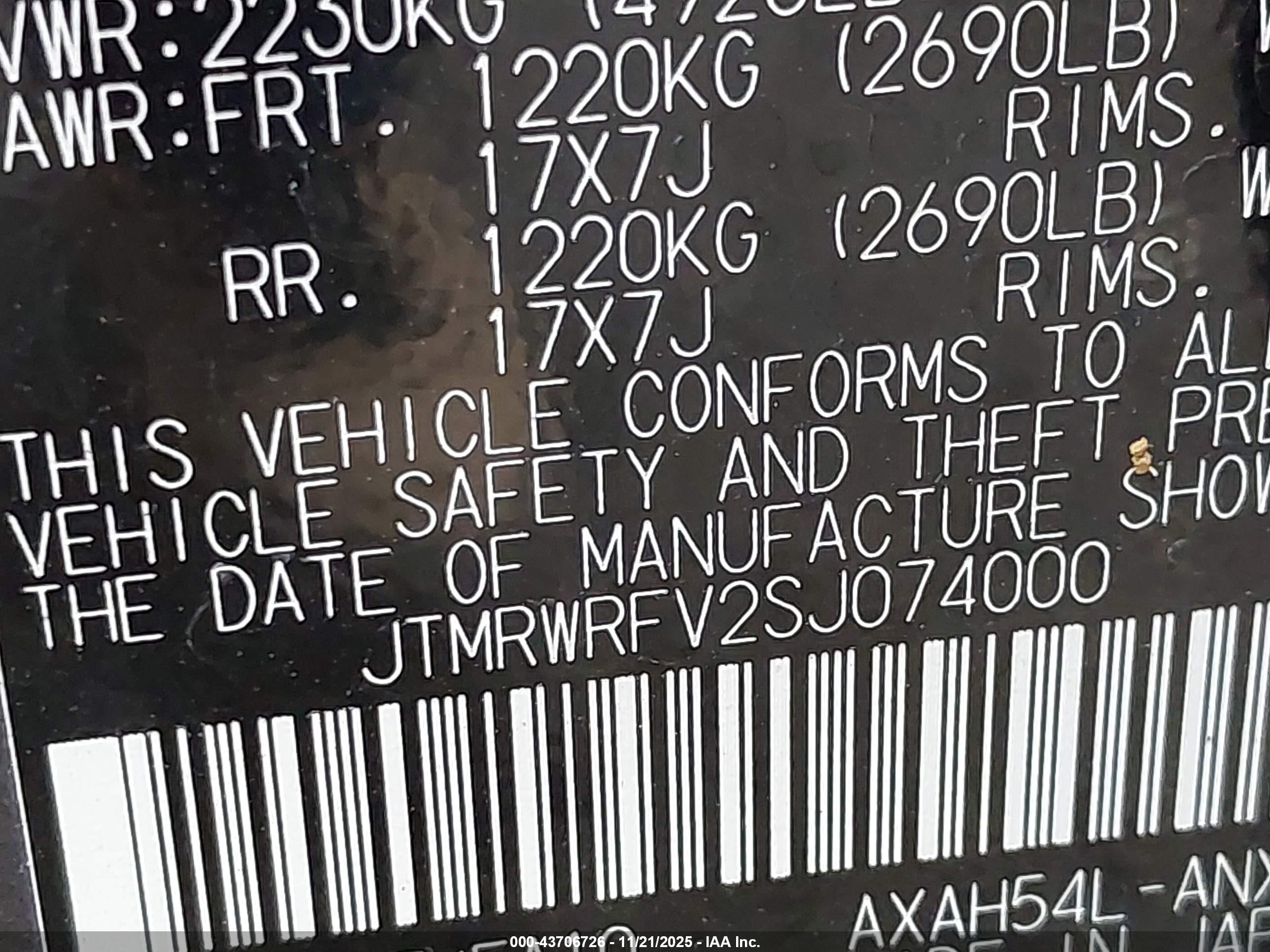 TOYOTA RAV4 image 9