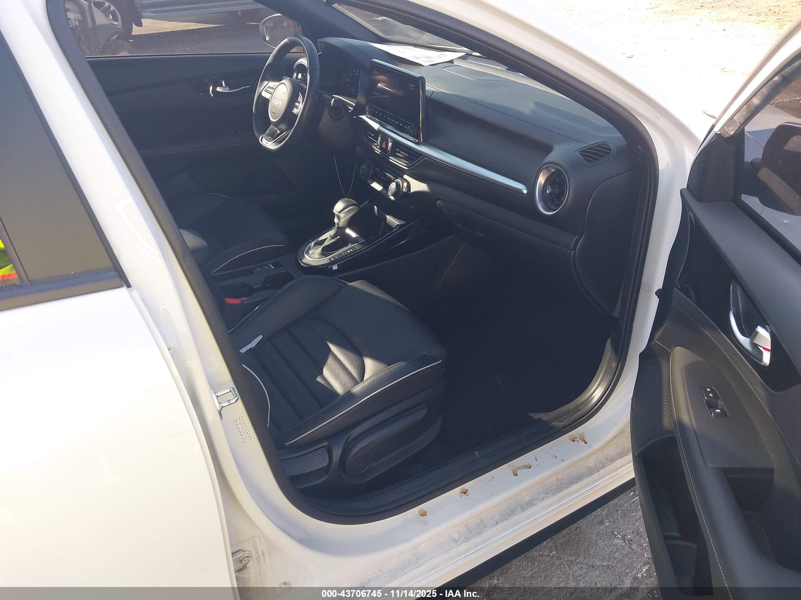 KIA FORTE image 5