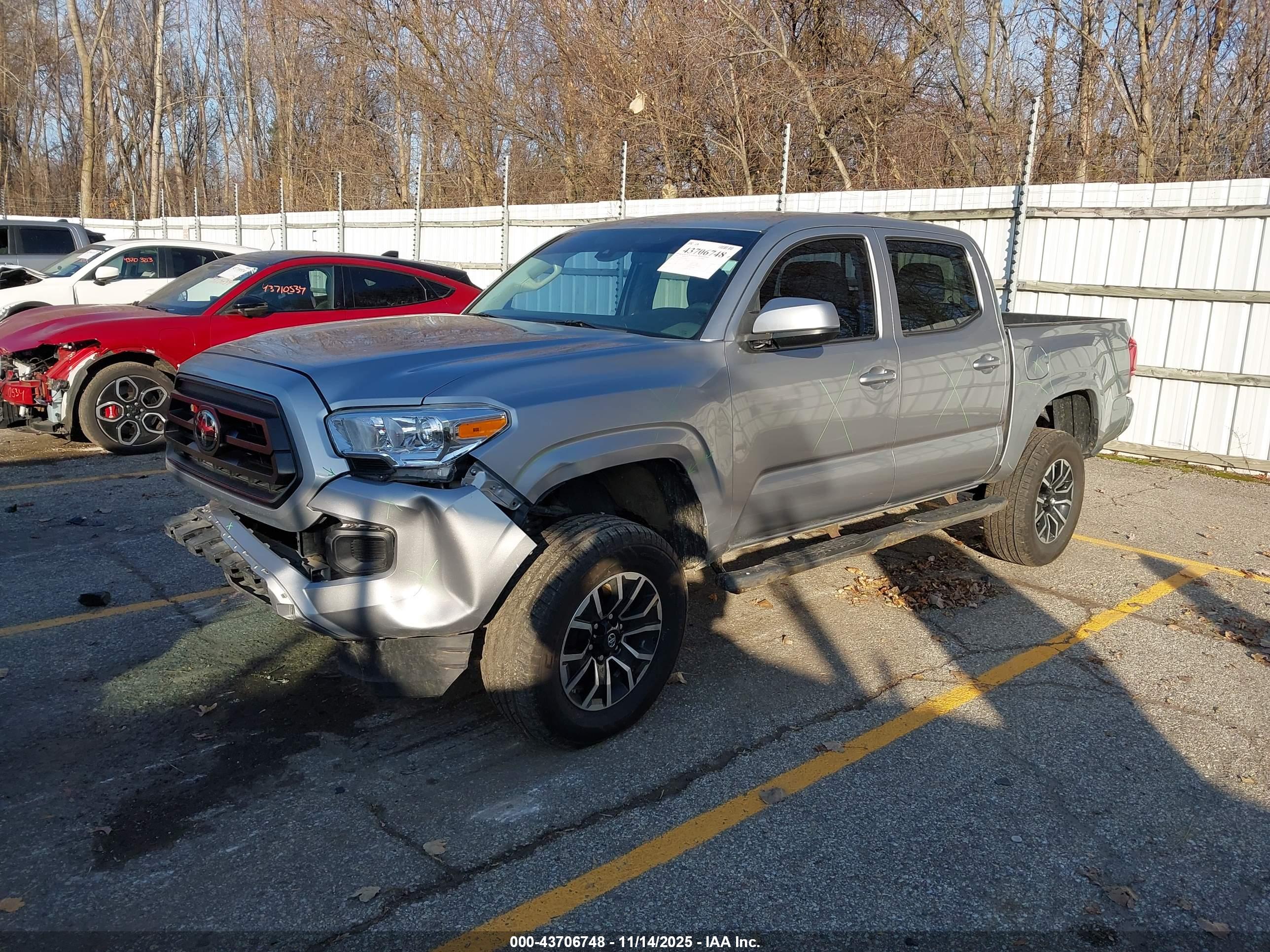 TOYOTA TACOMA image 2