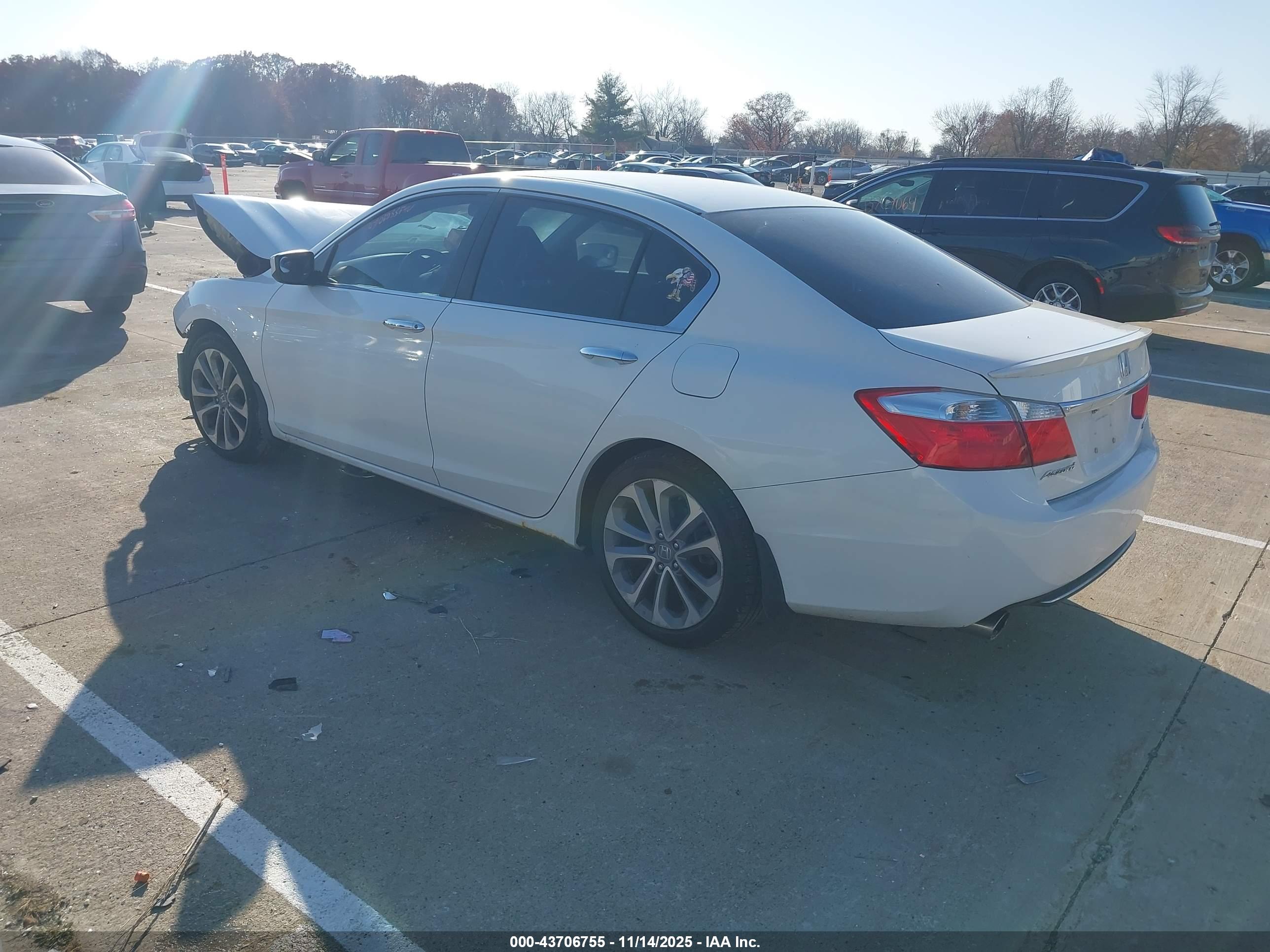 HONDA ACCORD image 3