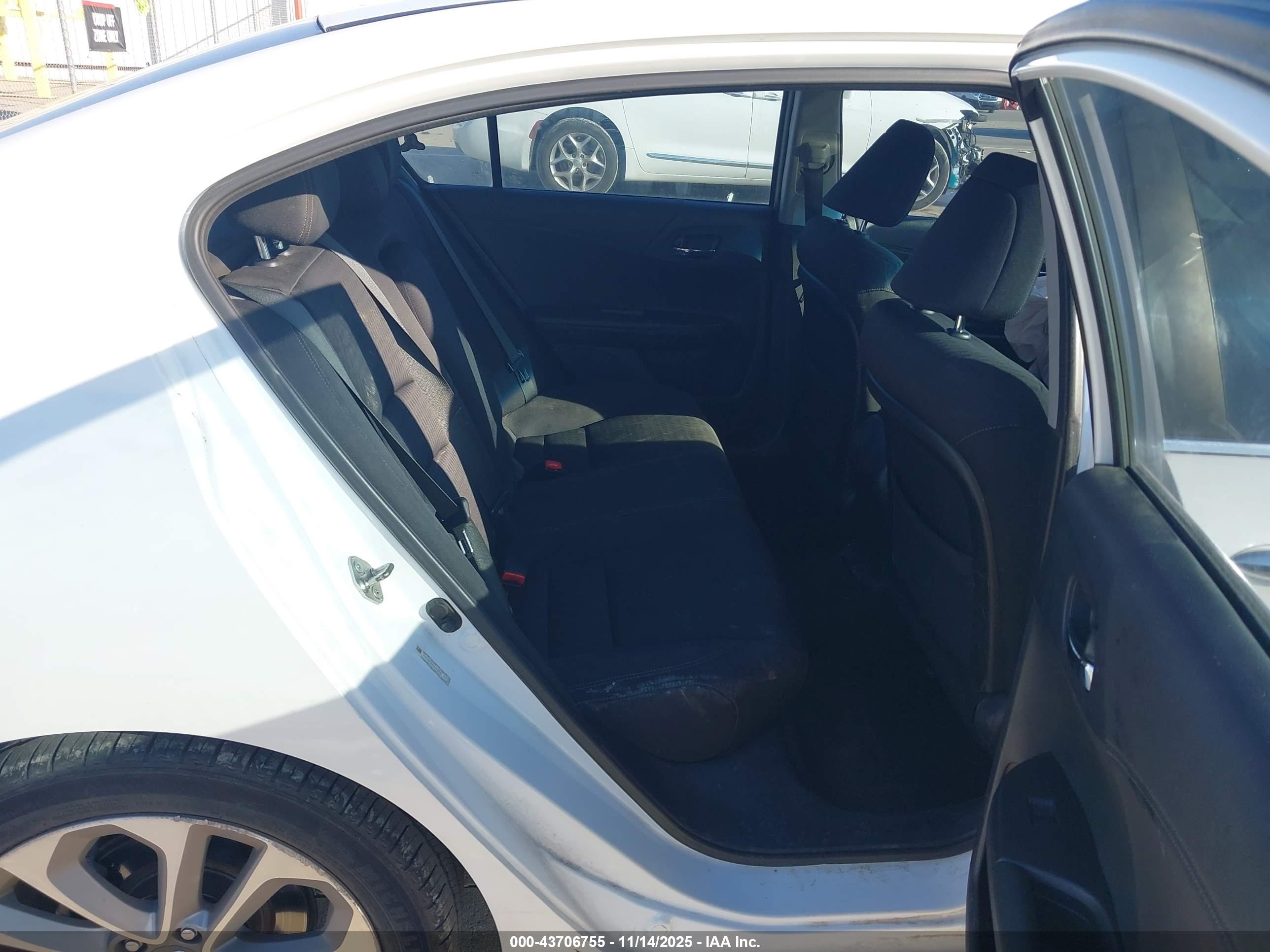 HONDA ACCORD image 8