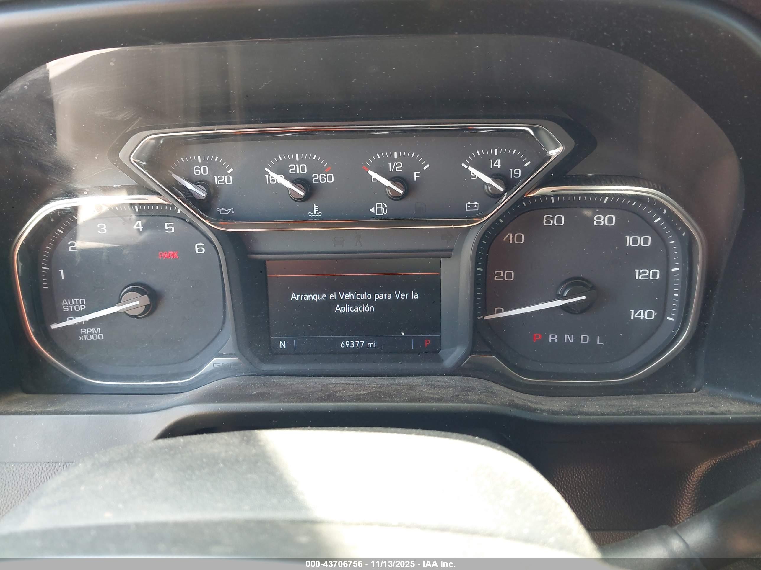 GMC SIERRA image 7