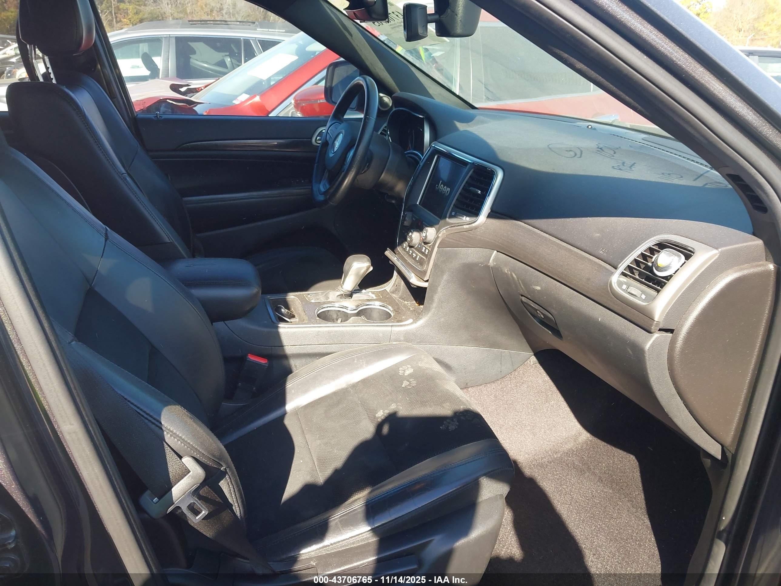 JEEP GRAND image 5