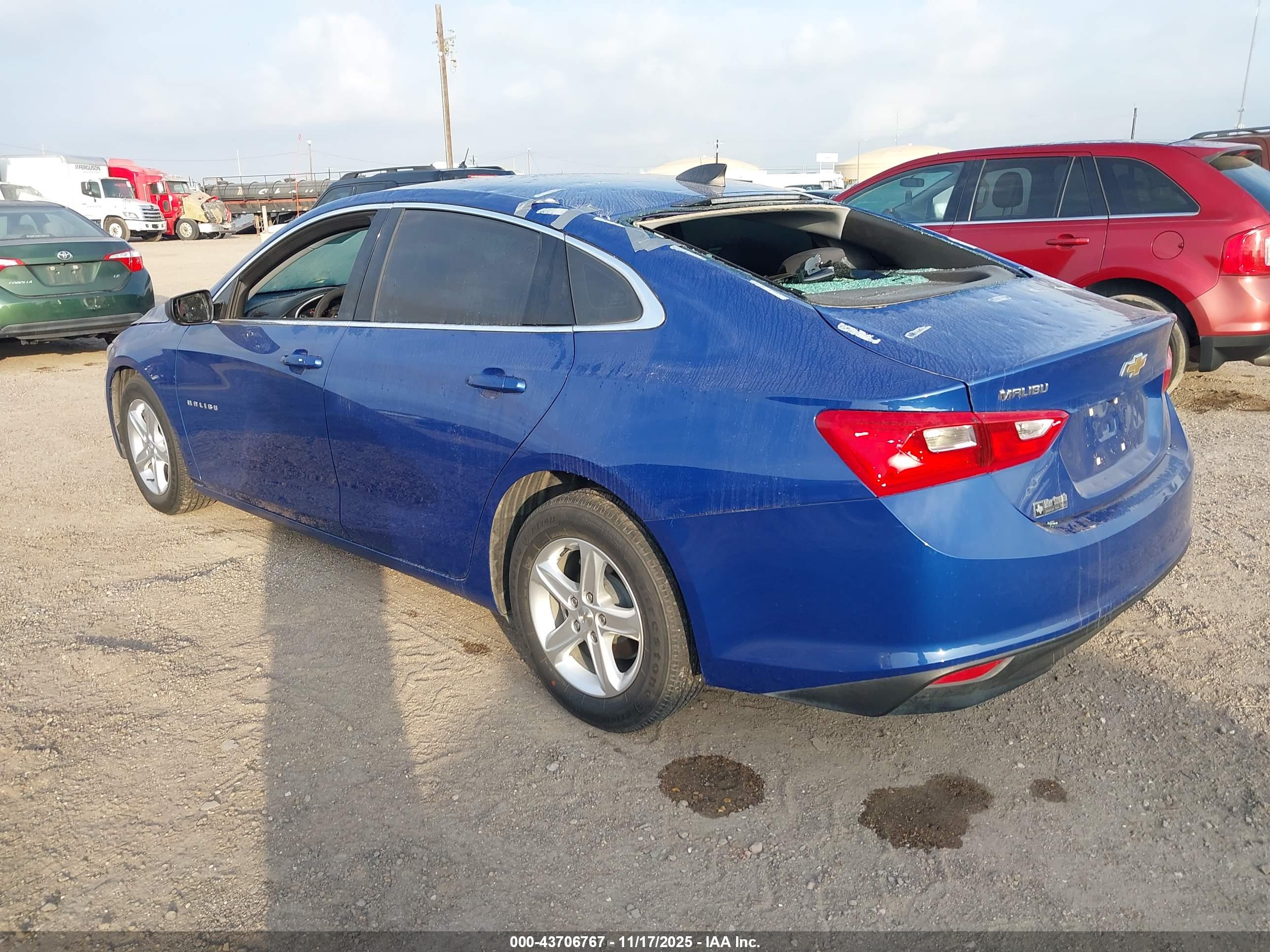 CHEVROLET MALIBU image 3