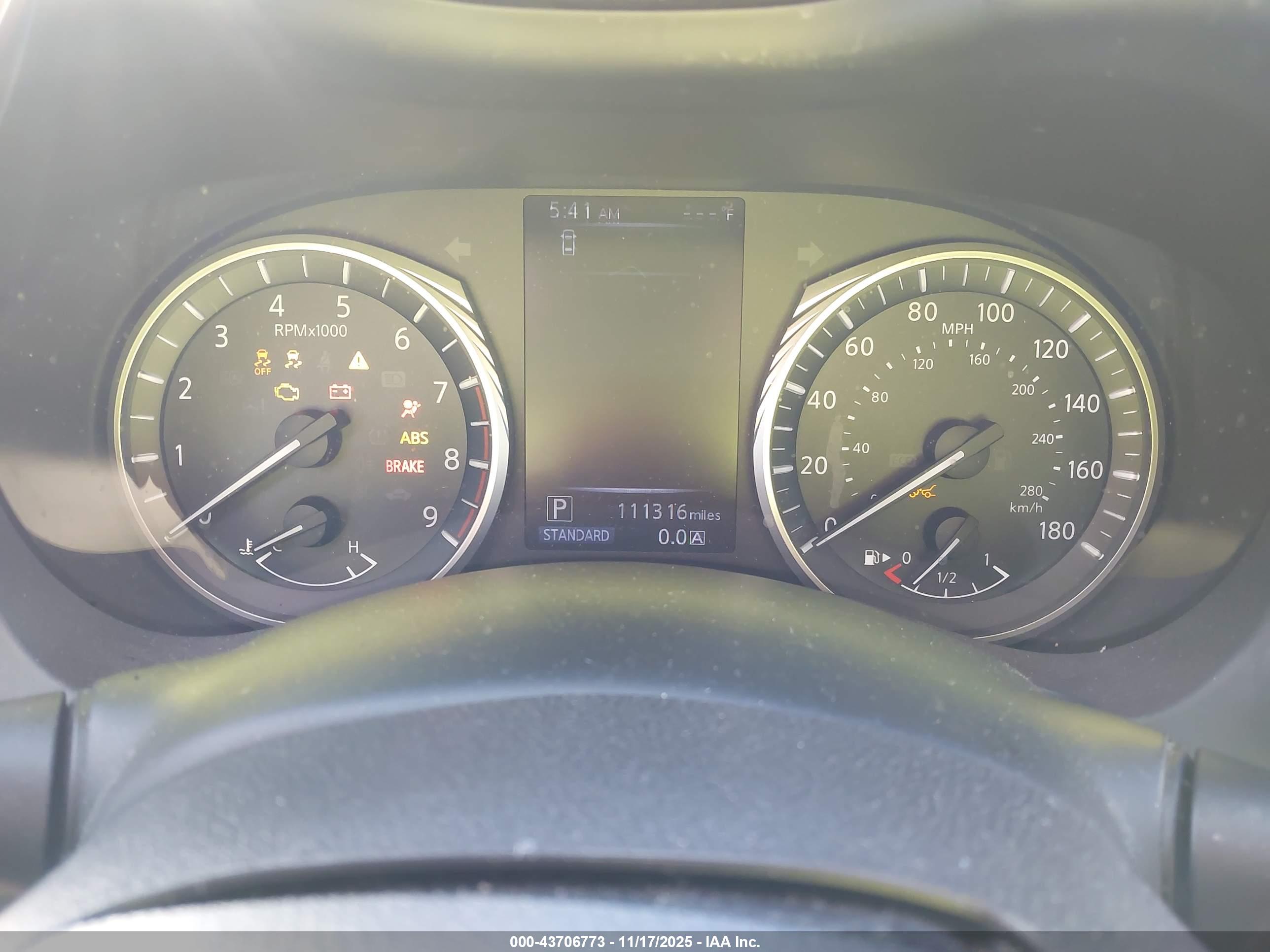 INFINITI Q50 image 7