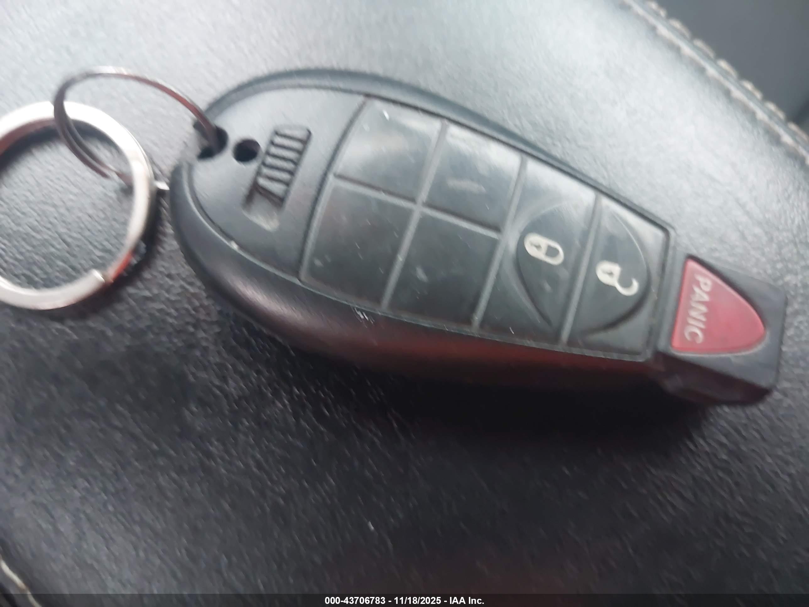 JEEP CHEROKEE image 11