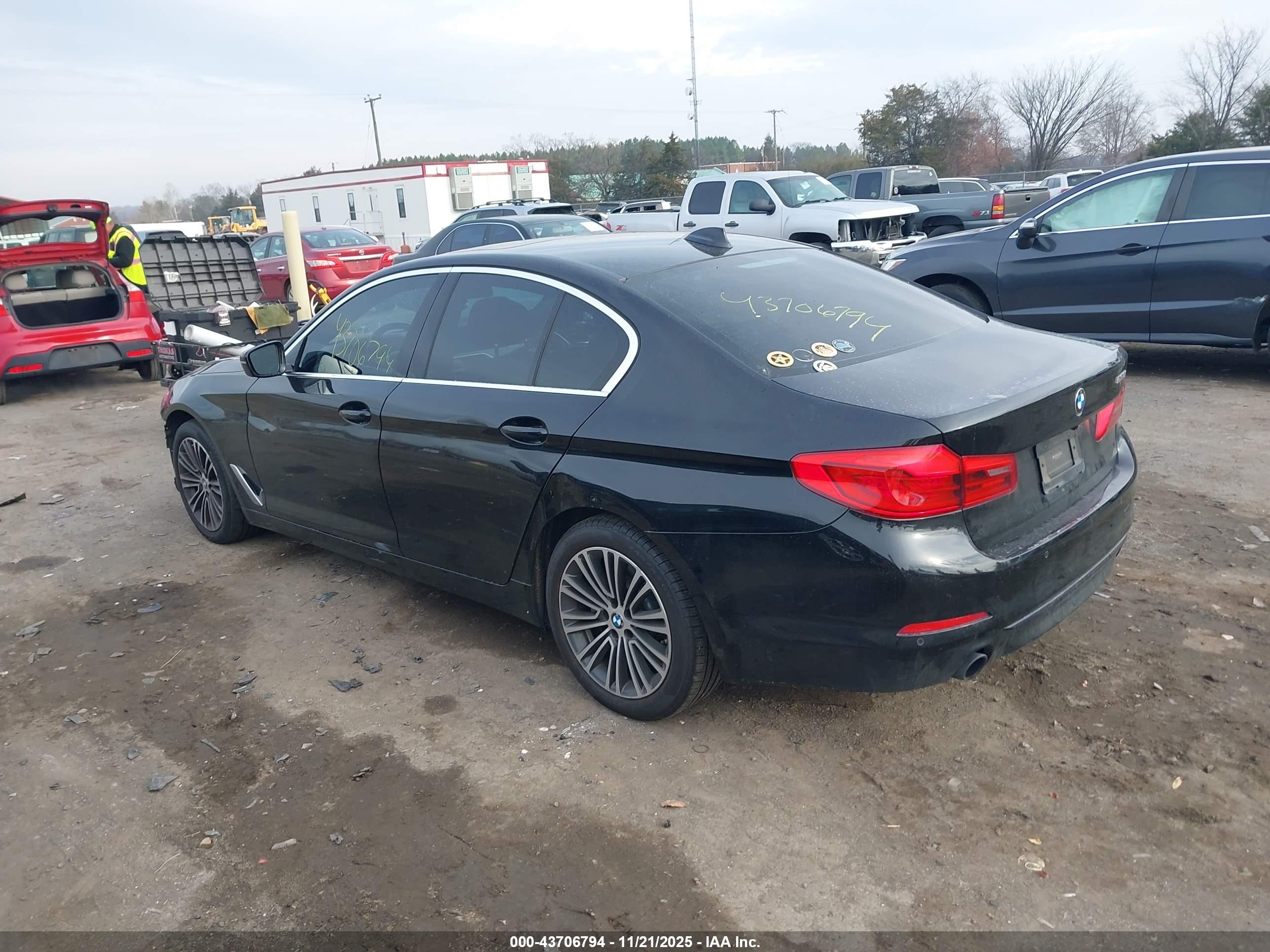 BMW 530I image 3